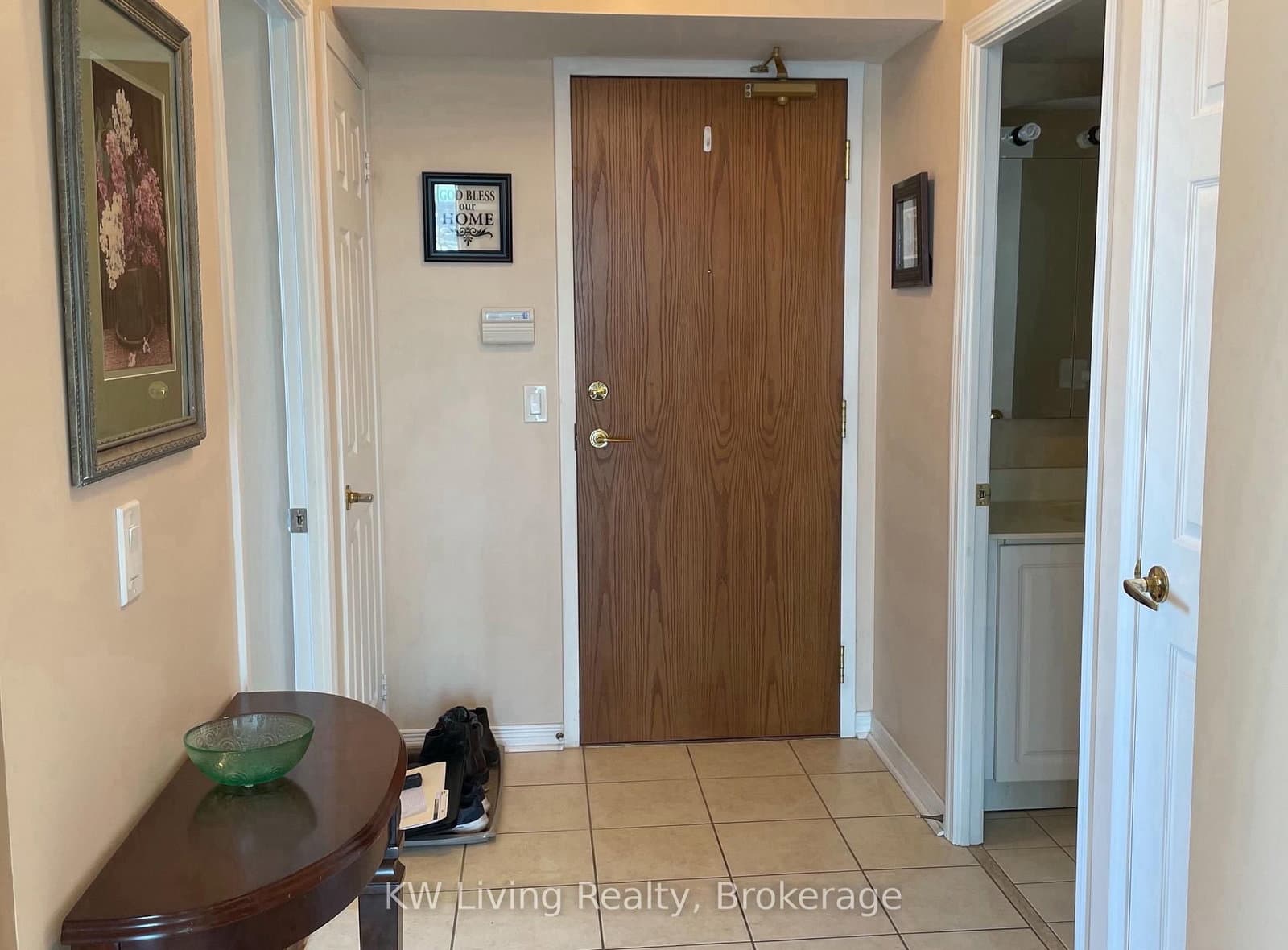 4889 Kimbermount Avenue, Unit 908 Room2 thumbnail 7