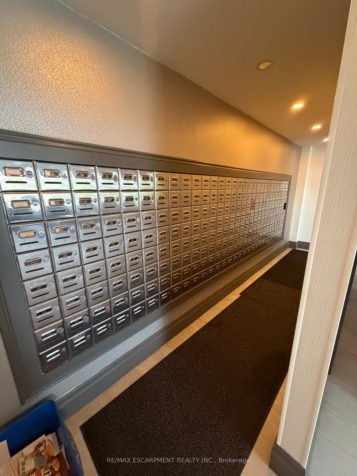 1270 Maple Crossing Boulevard E, Unit 103 thumbnail 42