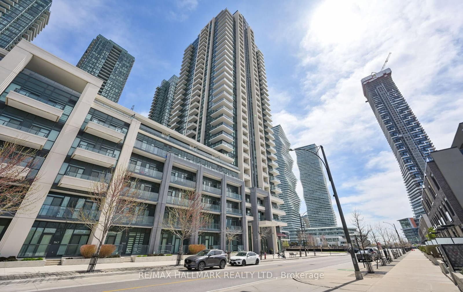 4055 Parkside Village Drive, Unit 425 thumbnail 2