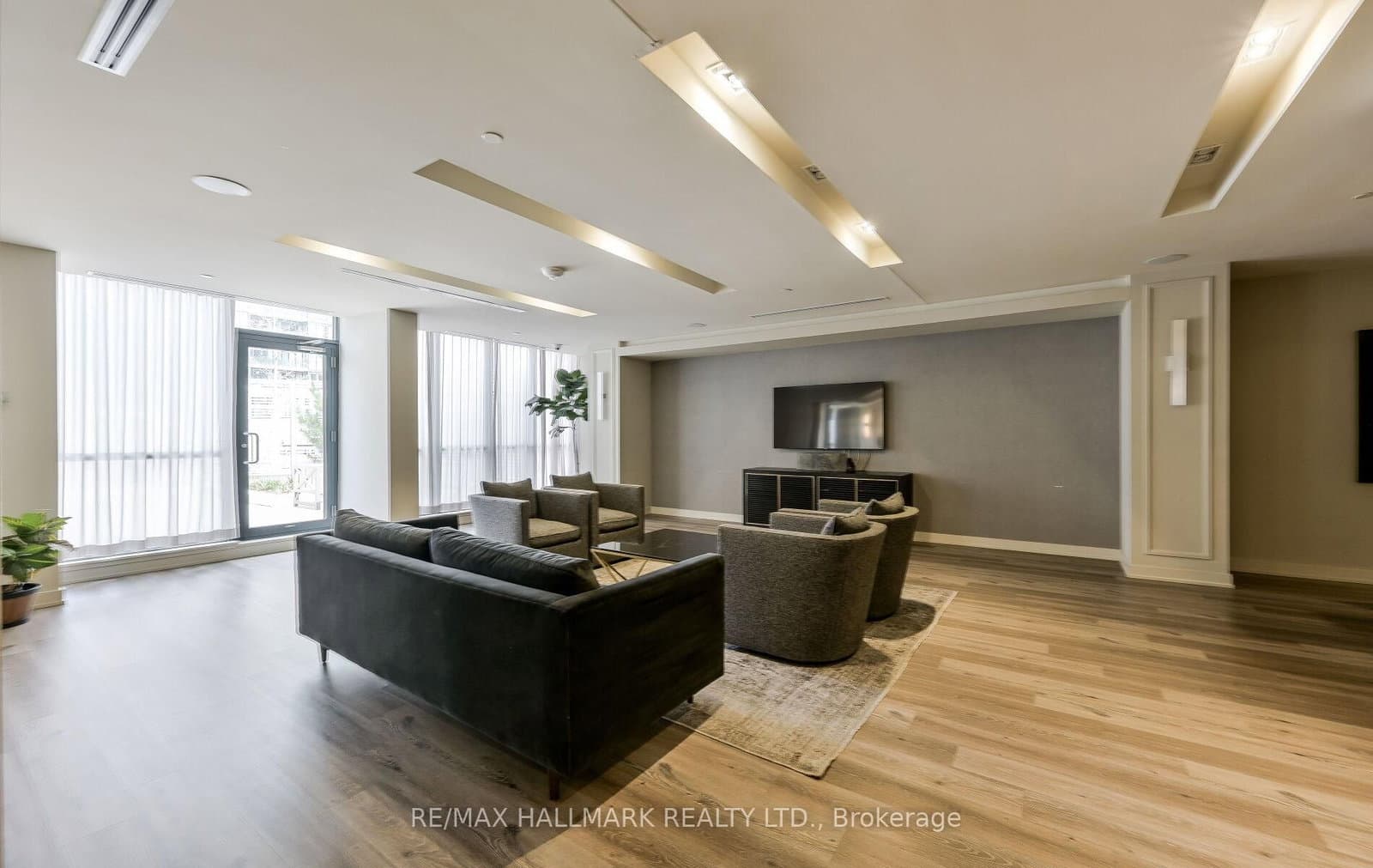 4055 Parkside Village Drive, Unit 425 thumbnail 44