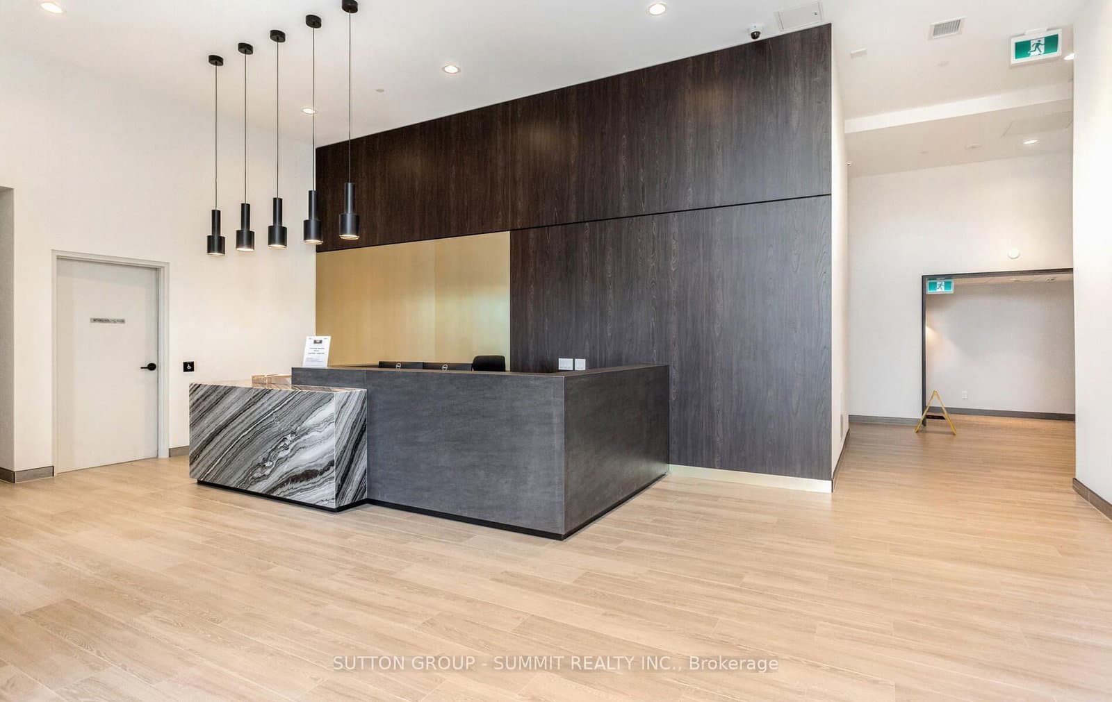 8010 Derry Road W, Unit 1005 thumbnail 17