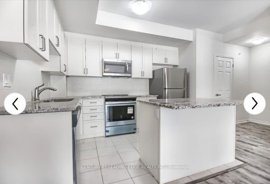 11 Applewood Lane, Unit 239 thumbnail 5