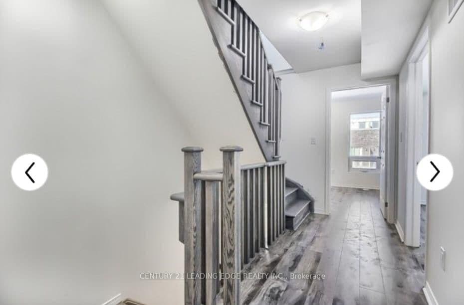 11 Applewood Lane, Unit 239 thumbnail 7