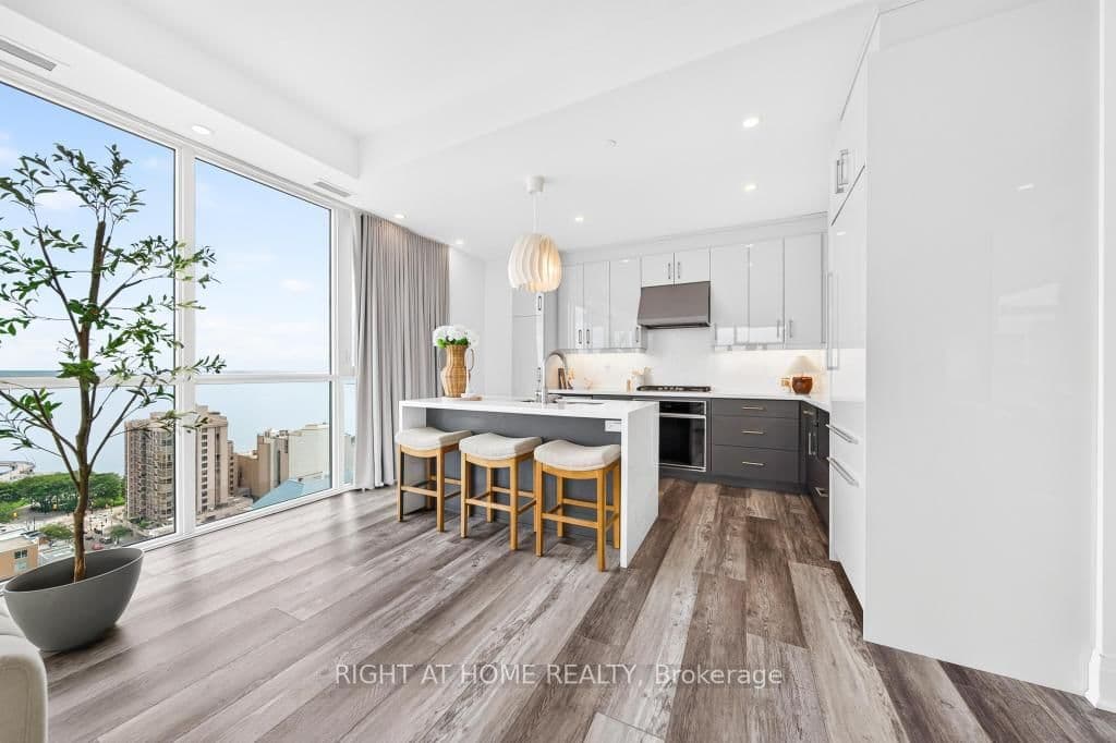 2007 James Street, Unit 2002 thumbnail 17