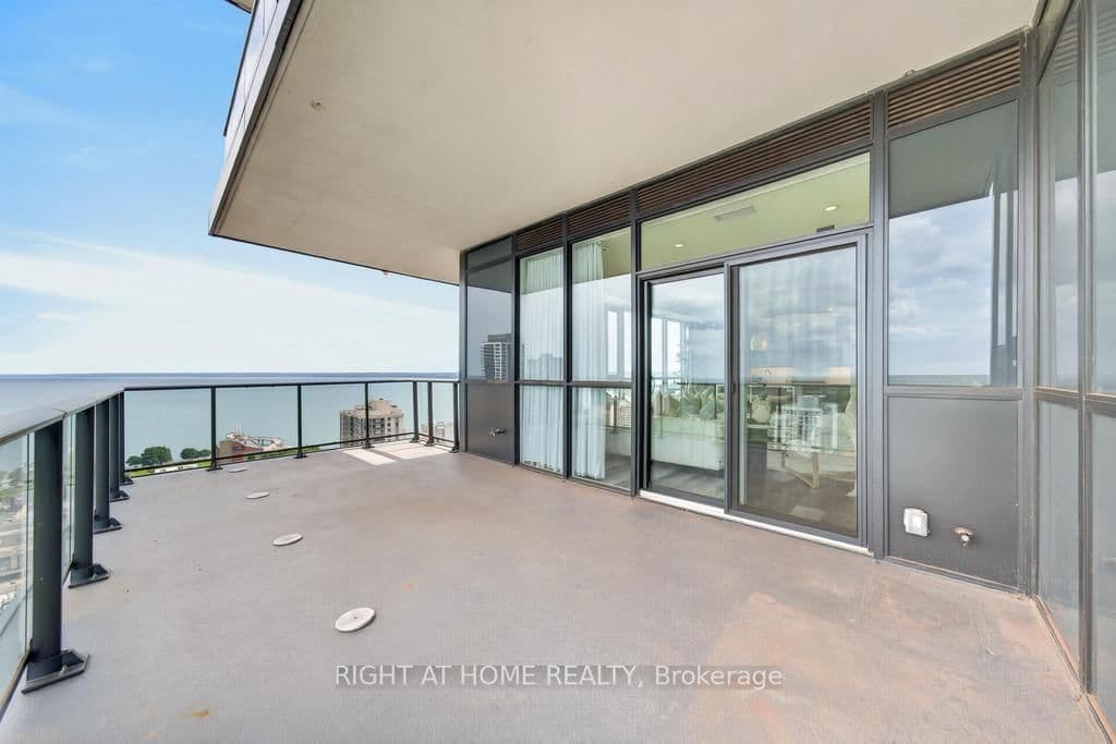 2007 James Street, Unit 2002 thumbnail 41