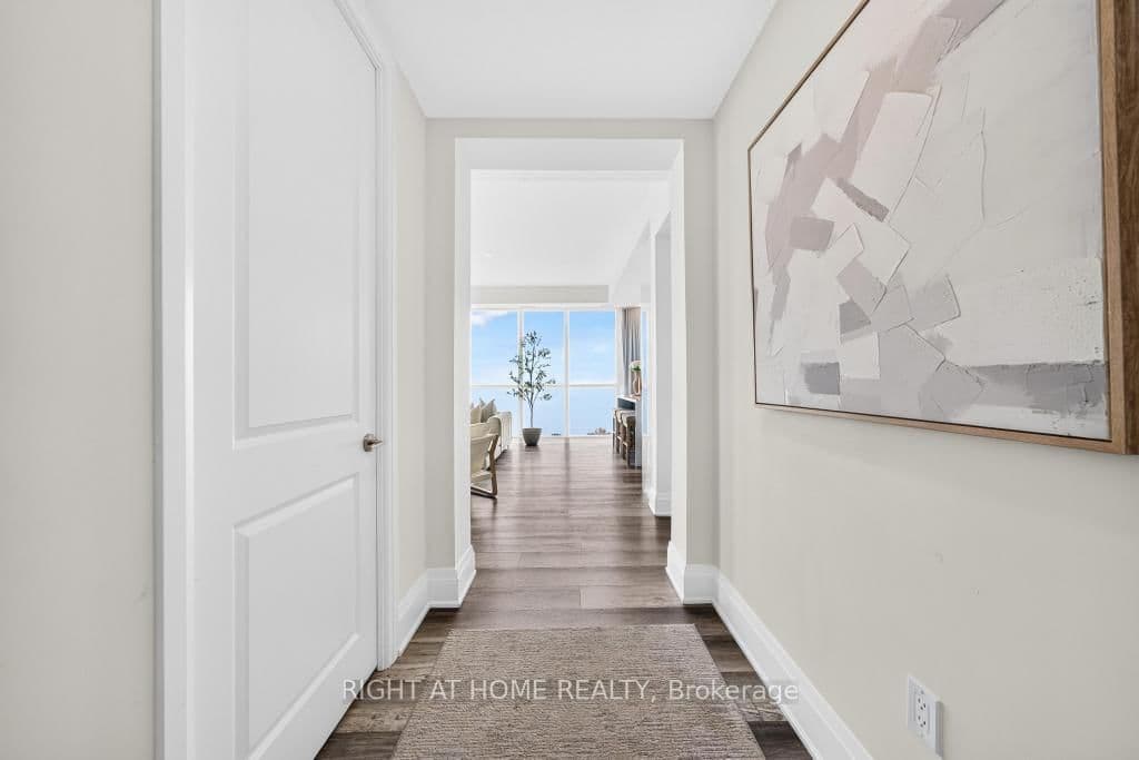 2007 James Street, Unit 2002 thumbnail 8