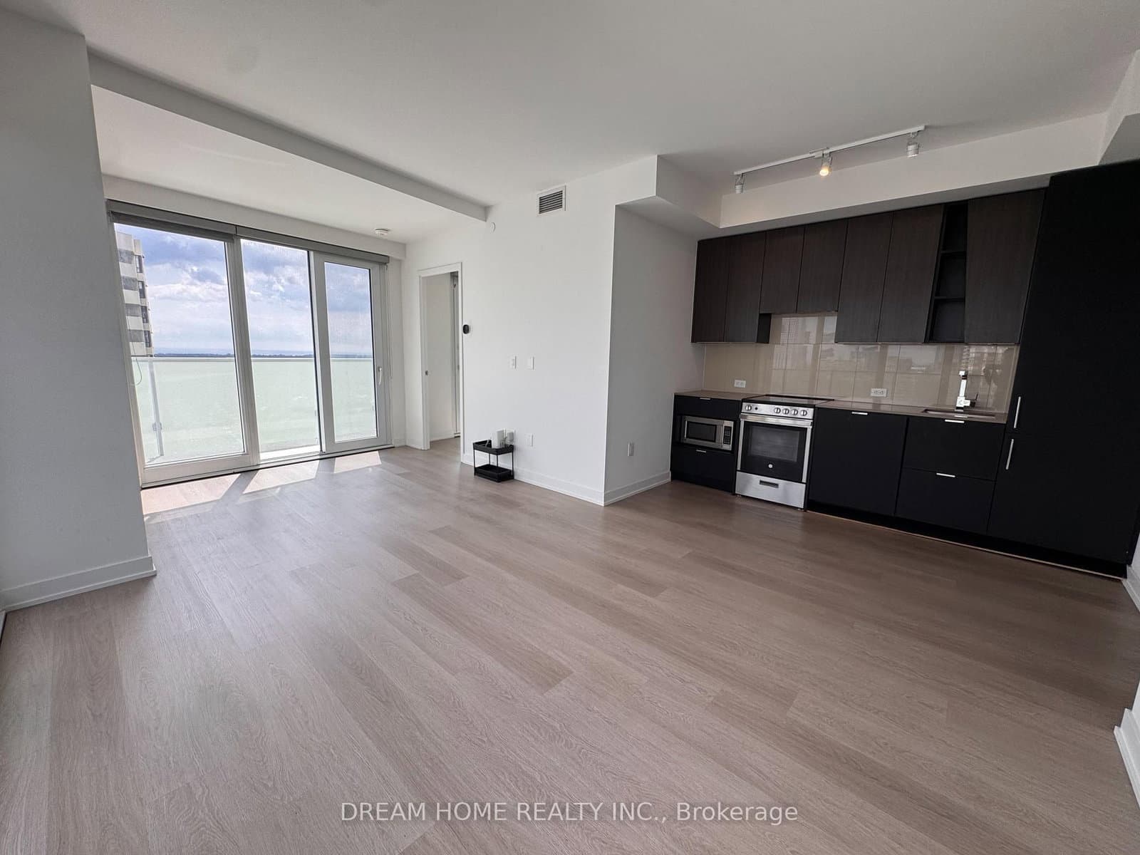 3883 Quartz Road, Unit 1504 thumbnail 12