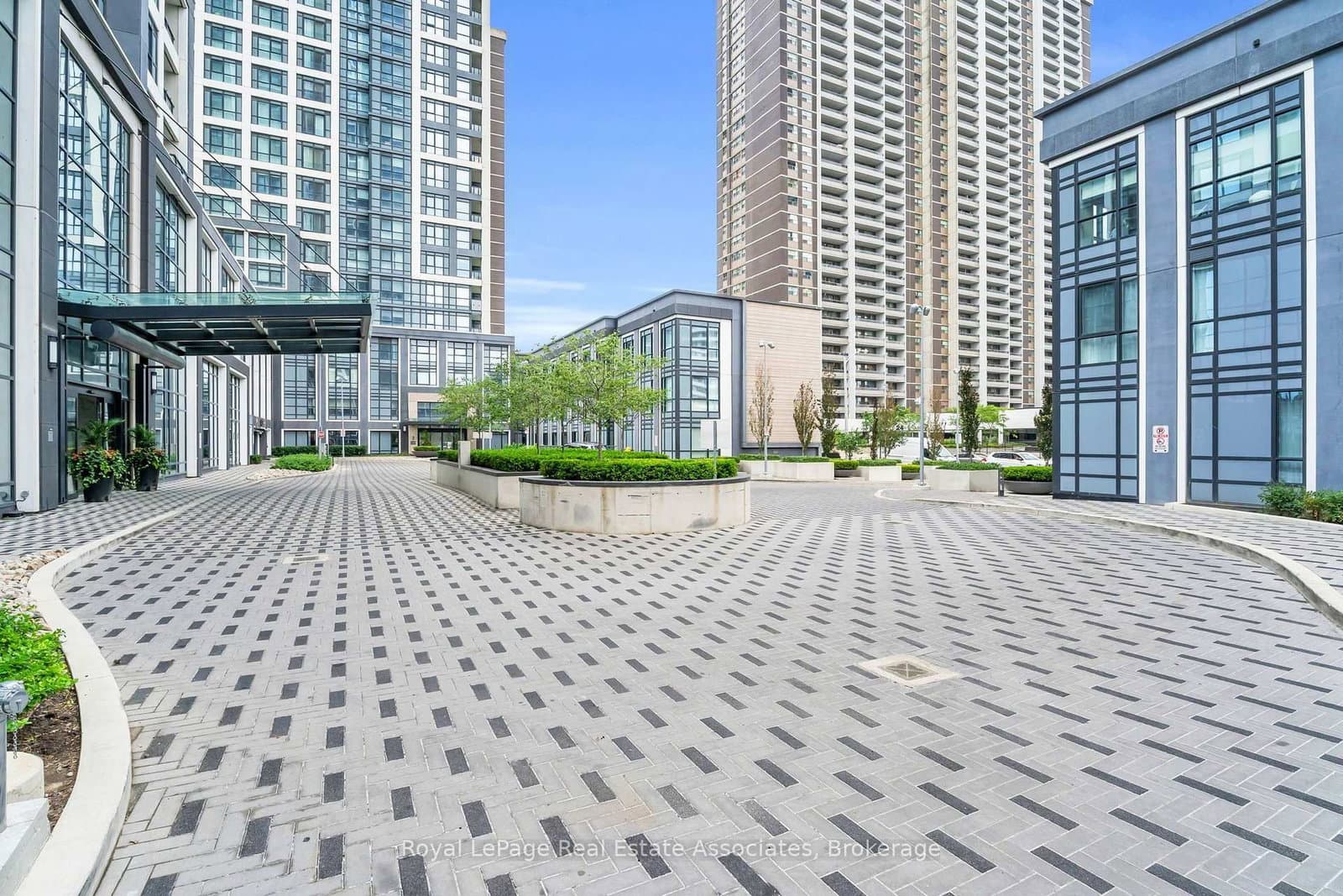 7 Mabelle Avenue, Unit 3101 thumbnail 30