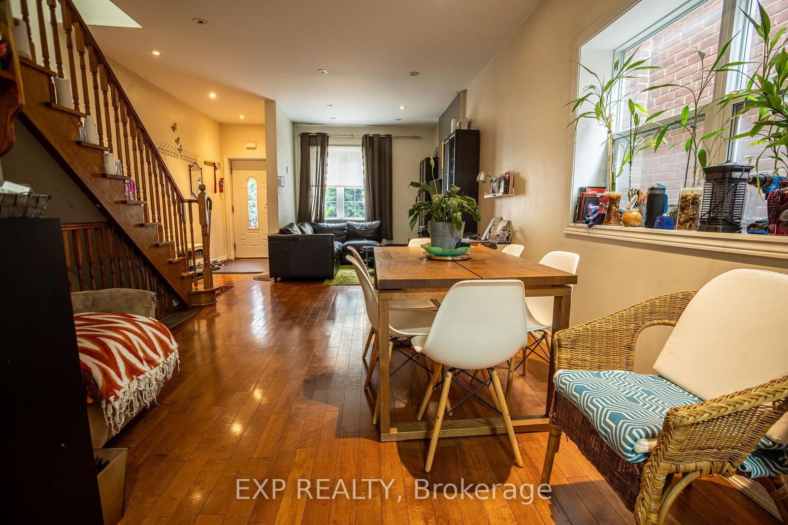 971 Lansdowne Avenue thumbnail 5