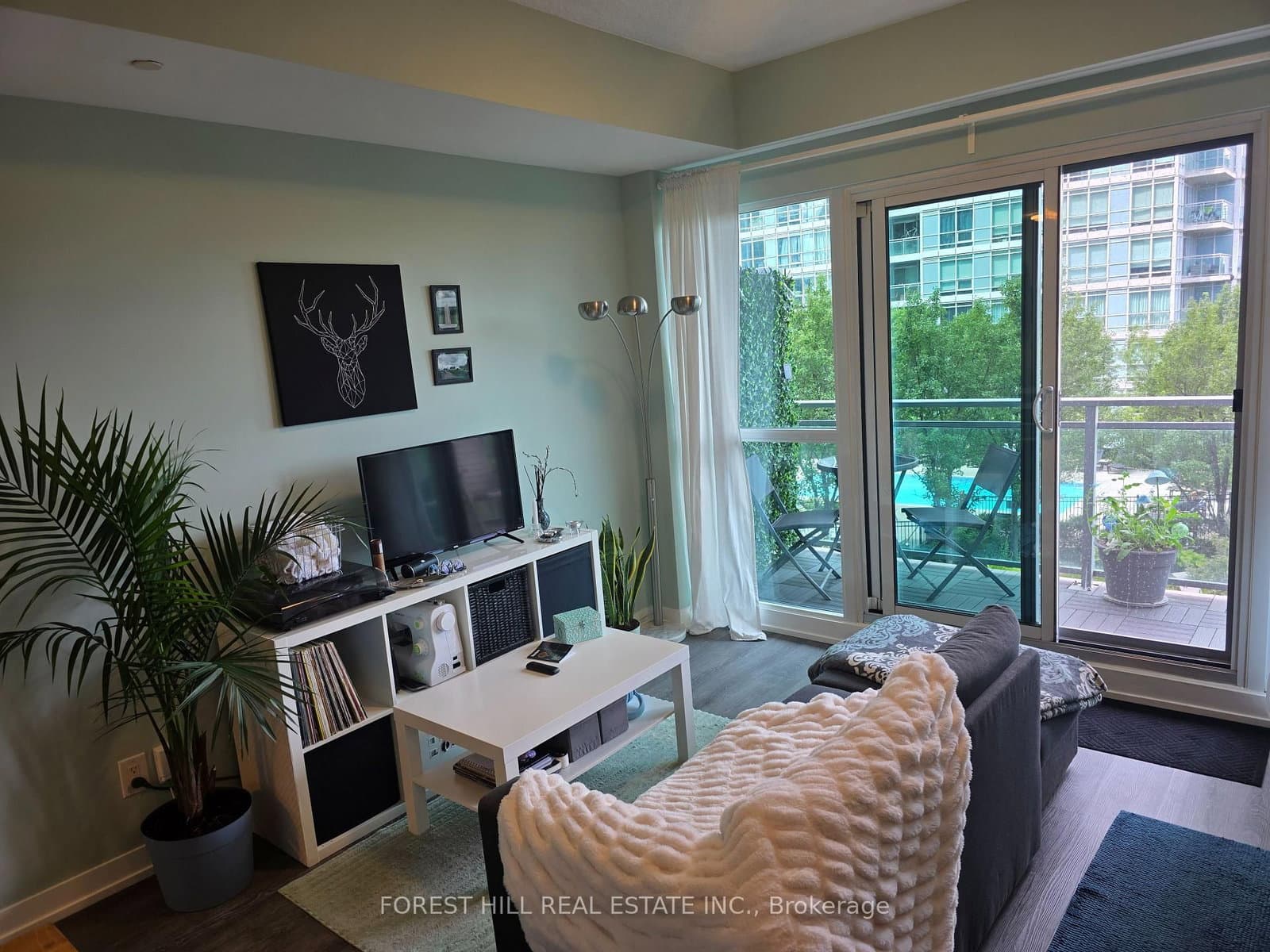165 Legion Road N, Unit 623 thumbnail 10
