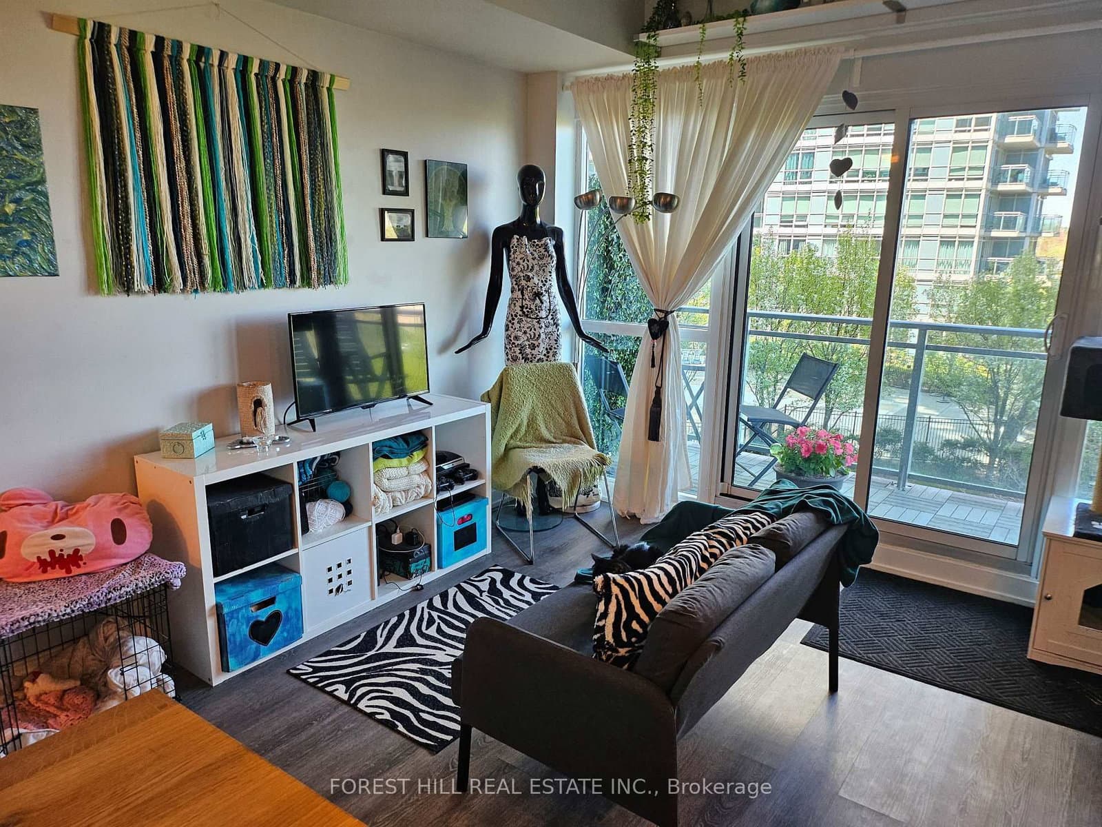 165 Legion Road N, Unit 623 thumbnail 5
