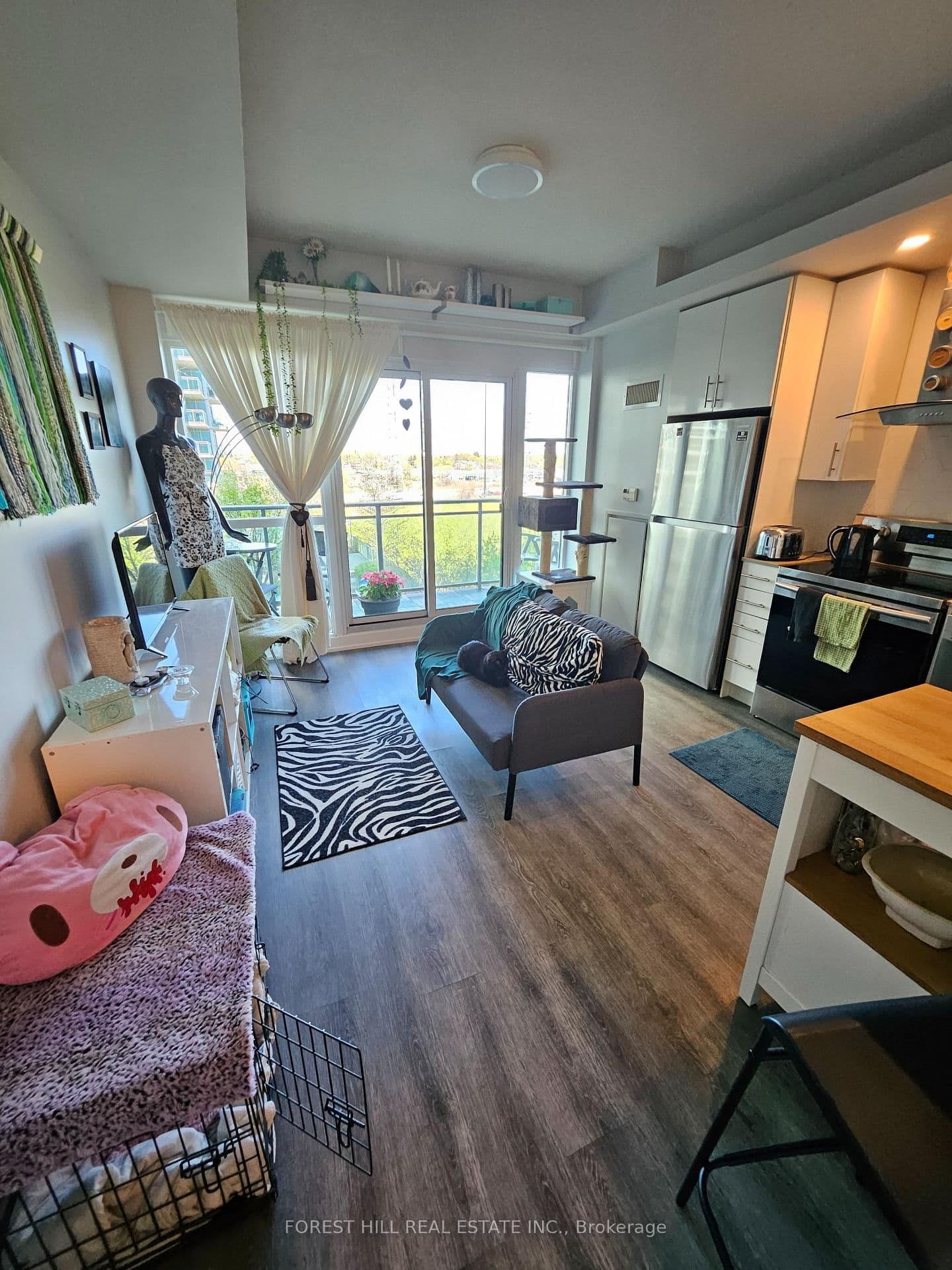165 Legion Road N, Unit 623 thumbnail 8