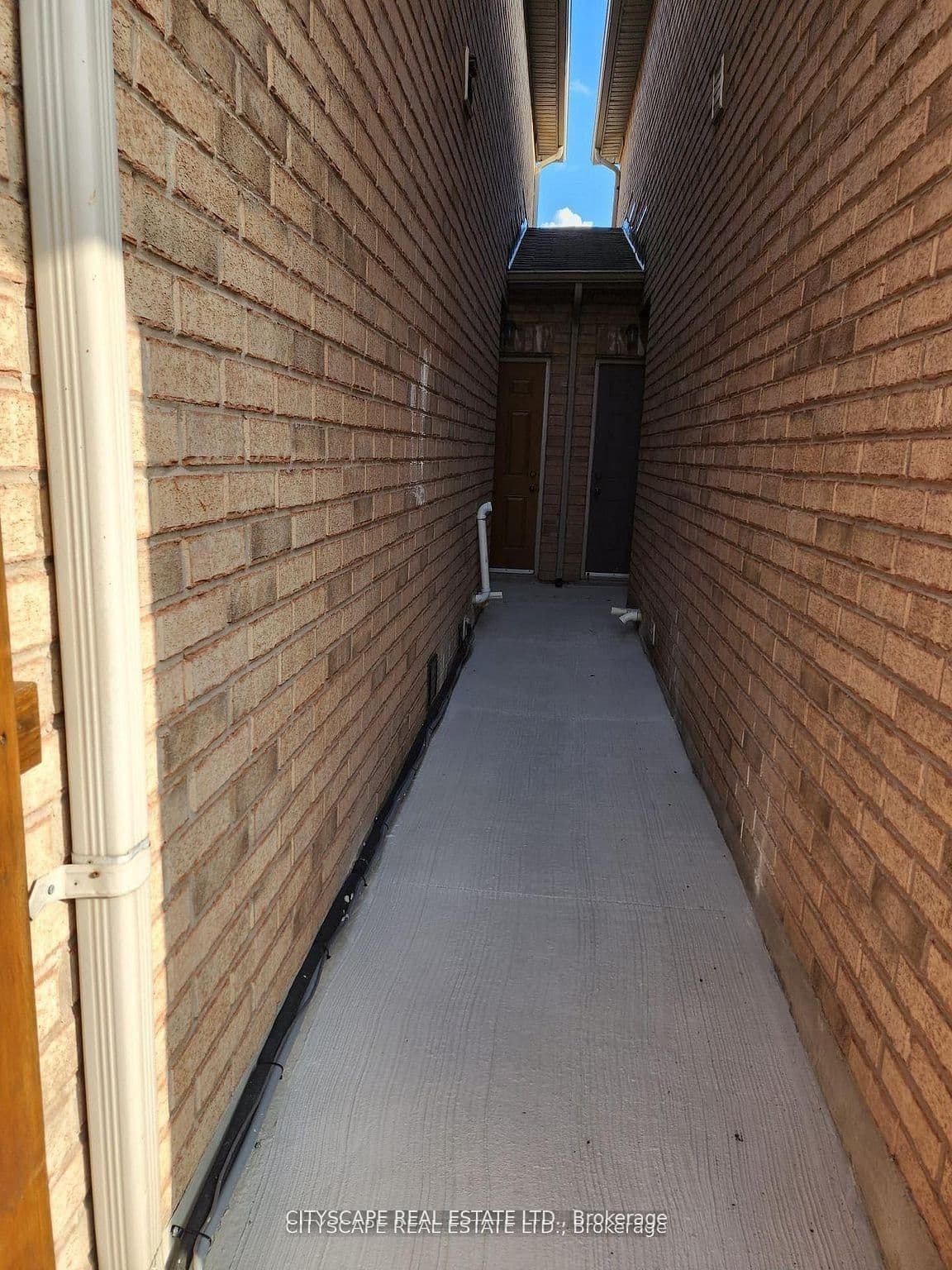 94 Unionville Crescent thumbnail 29