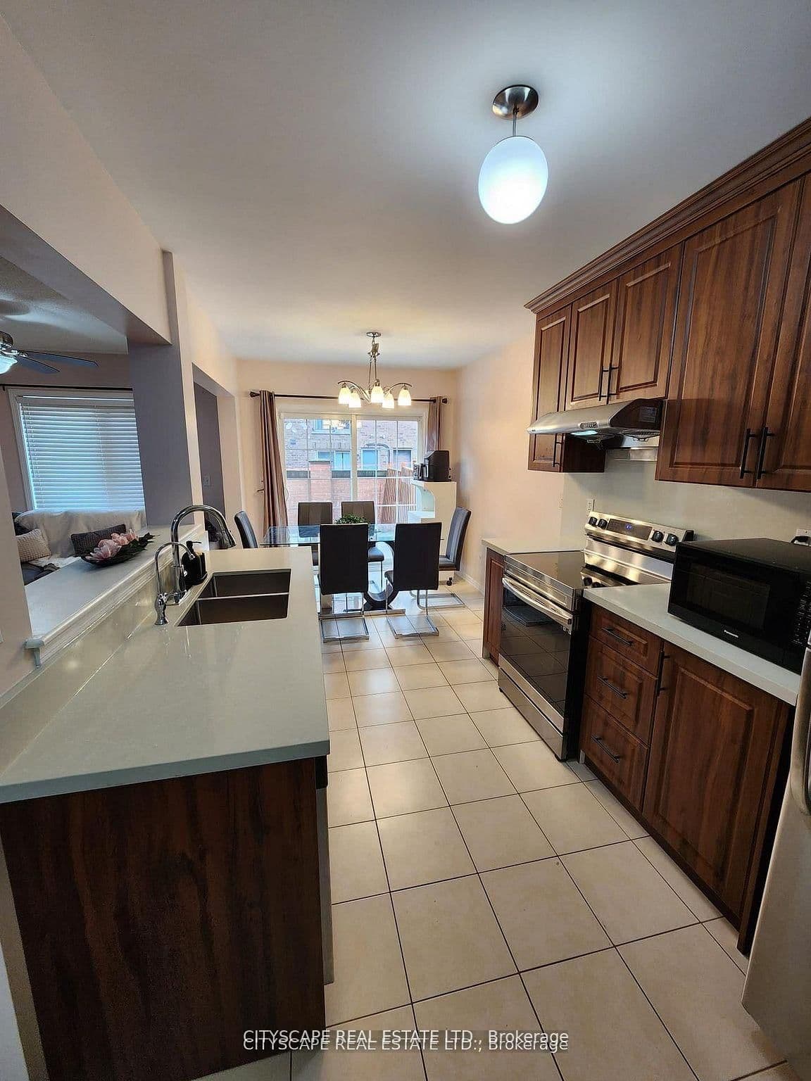 94 Unionville Crescent thumbnail 34