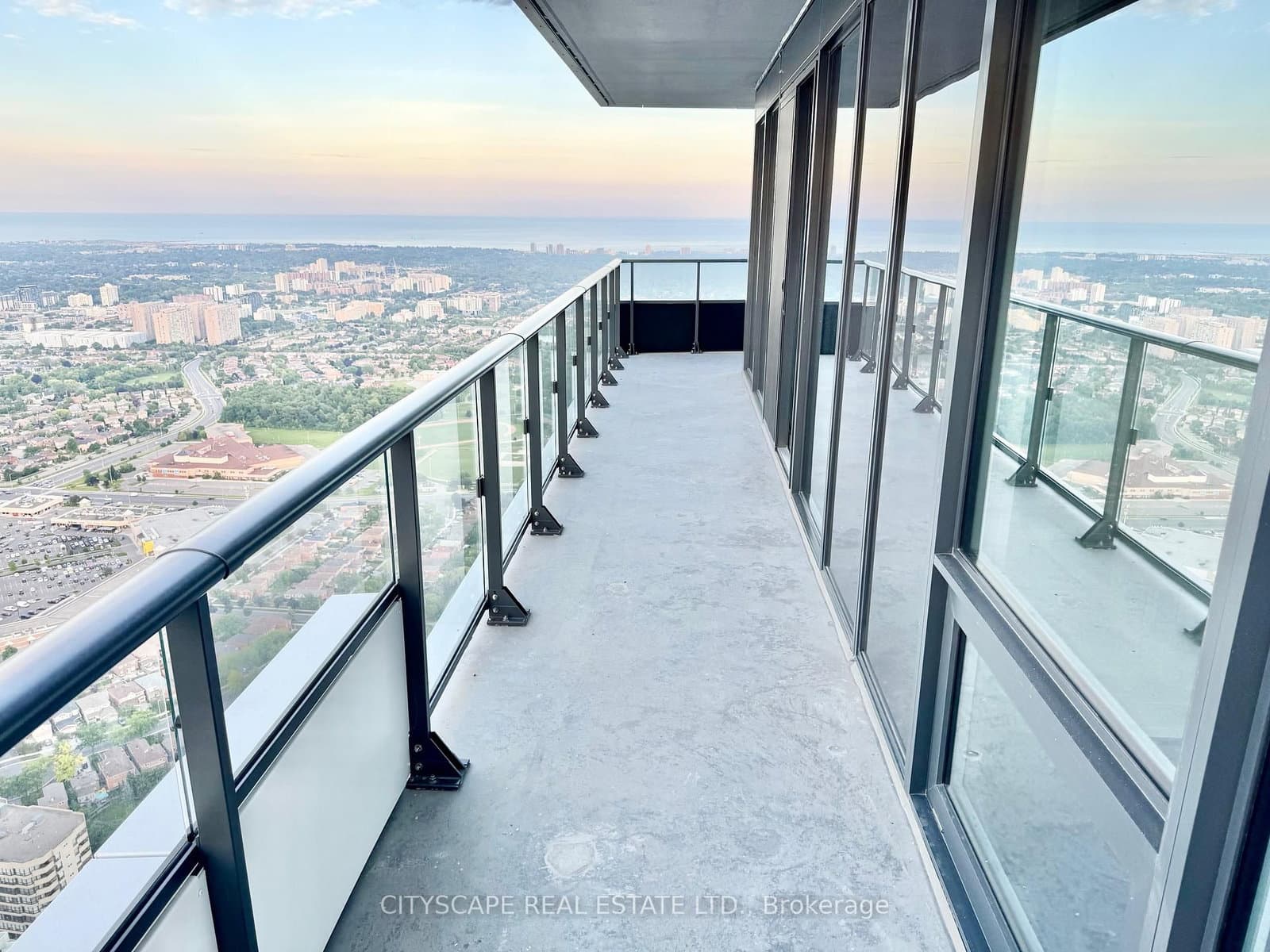 448 Burnhamthorpe Road W, Unit 6508 thumbnail 19