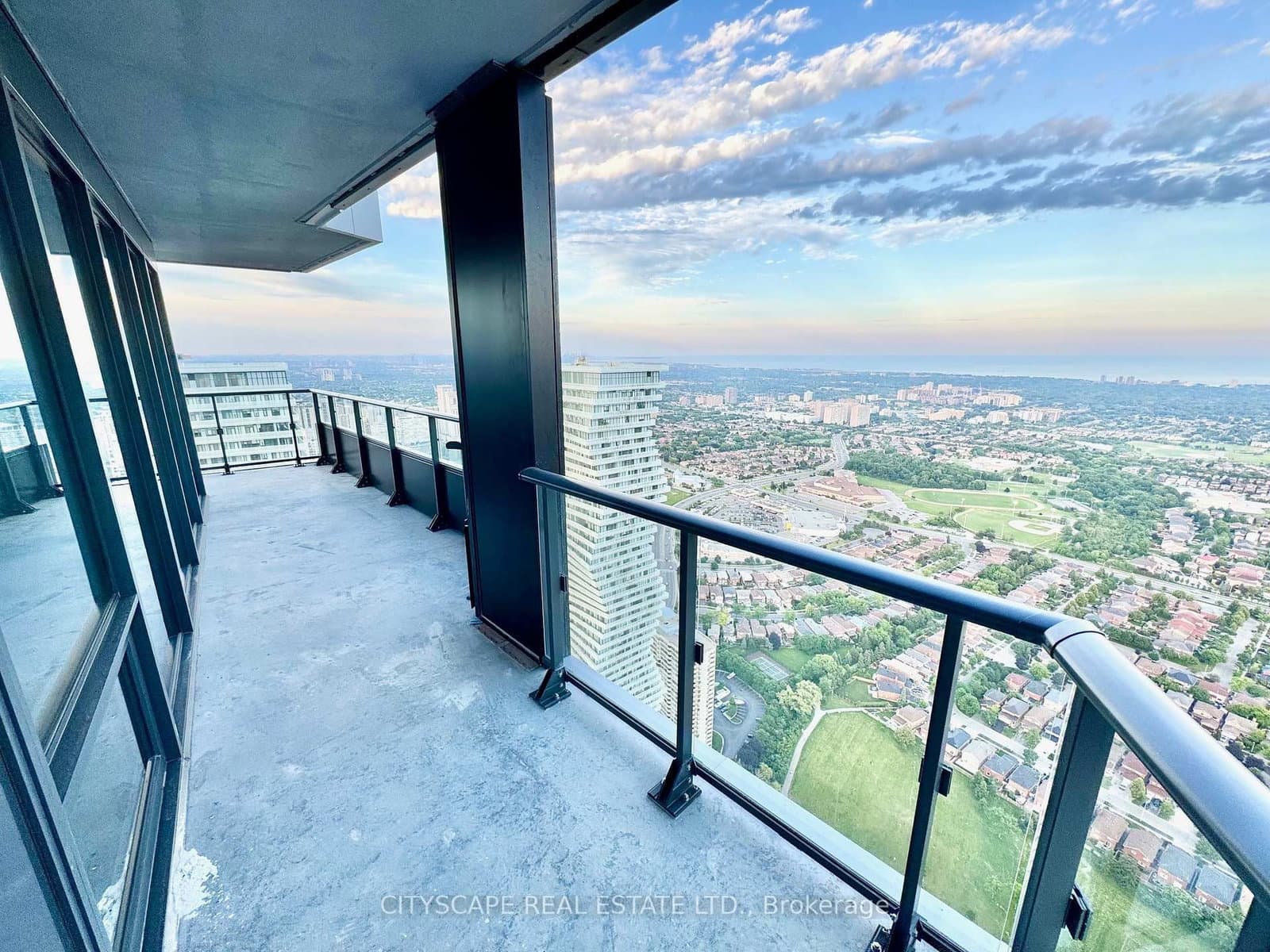 448 Burnhamthorpe Road W, Unit 6508 thumbnail 20