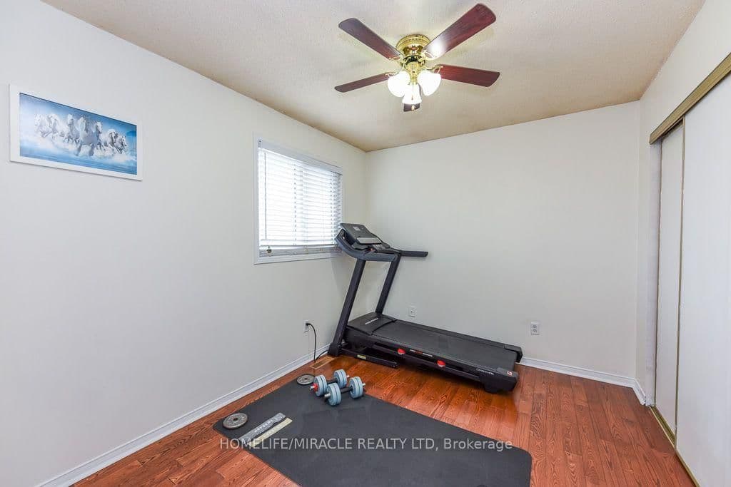 5449 Heritage Hills Boulevard thumbnail 29