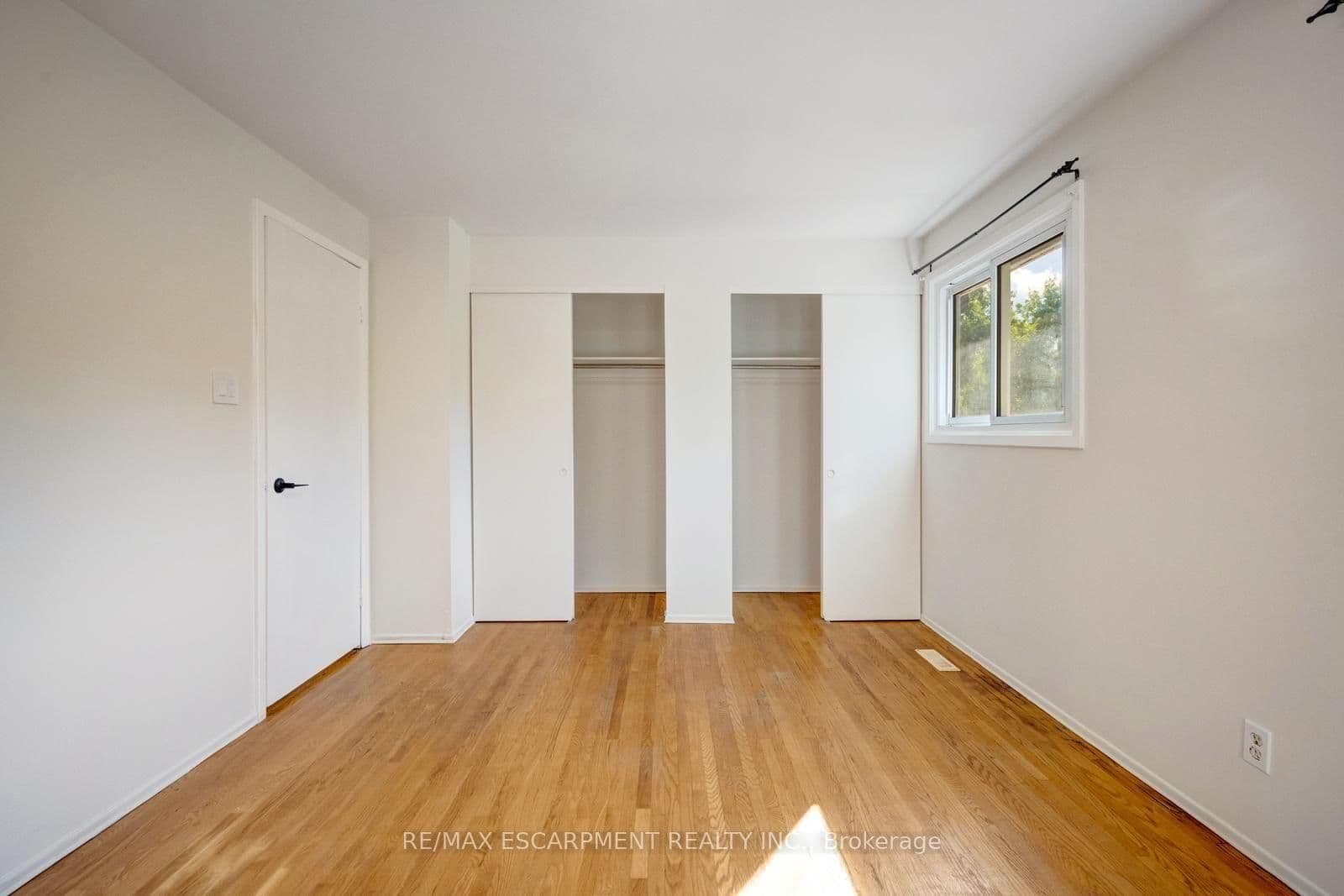 140 Ripley Court, Unit 4 thumbnail 23