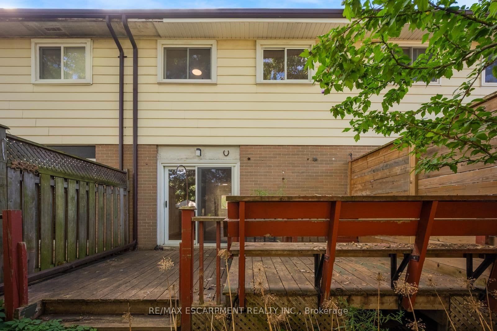 140 Ripley Court, Unit 4 thumbnail 34