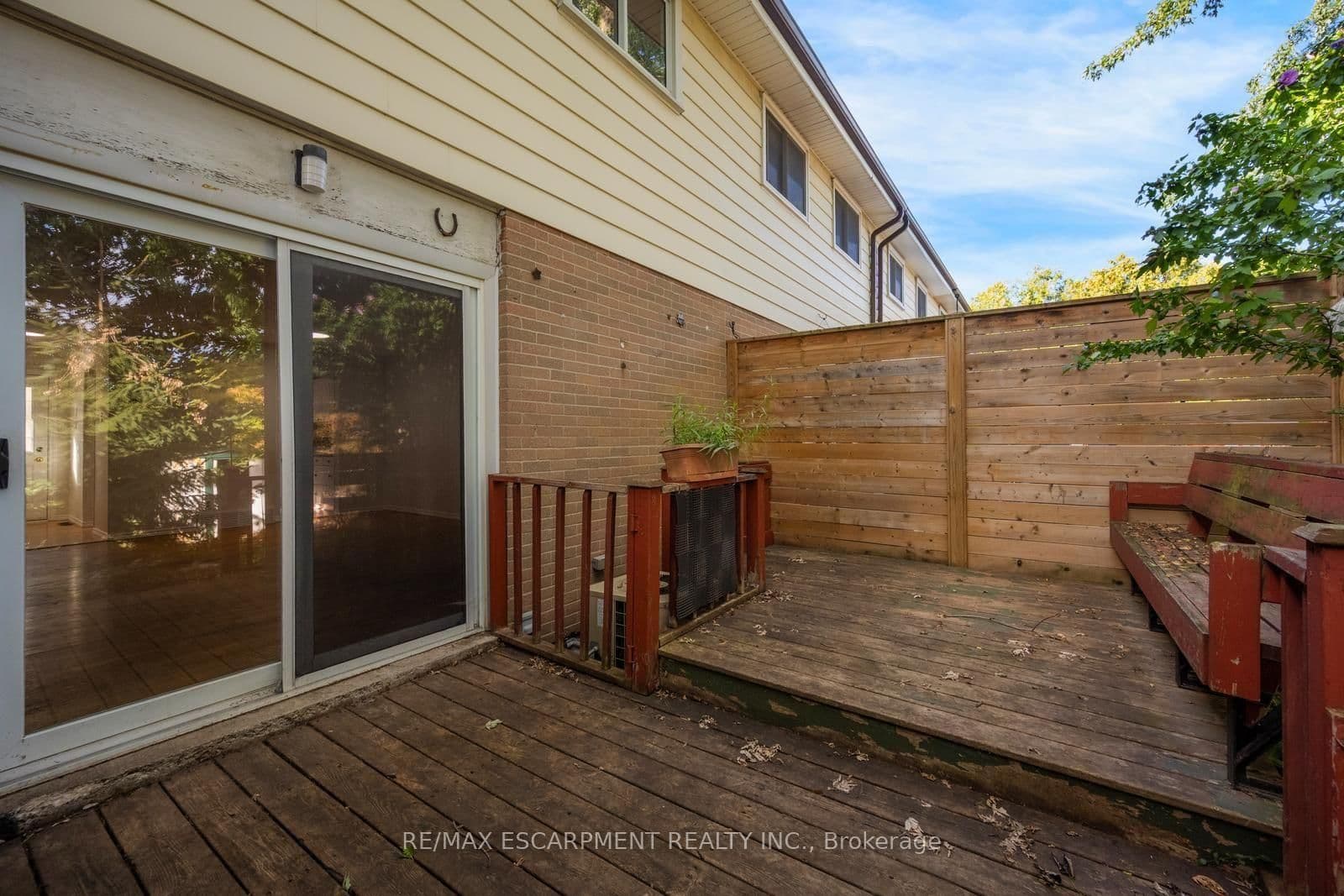 140 Ripley Court, Unit 4 thumbnail 35
