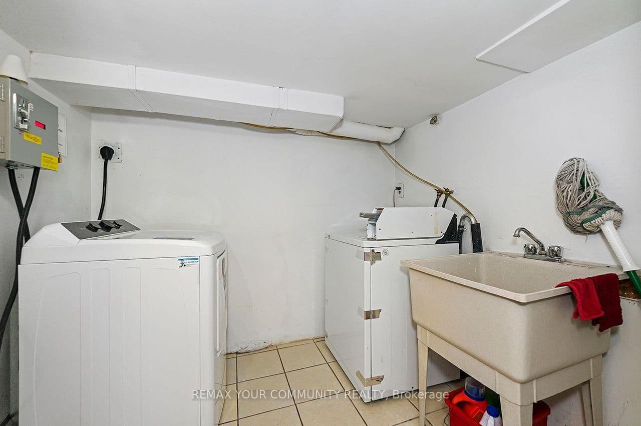 73 Struthers Street thumbnail 36