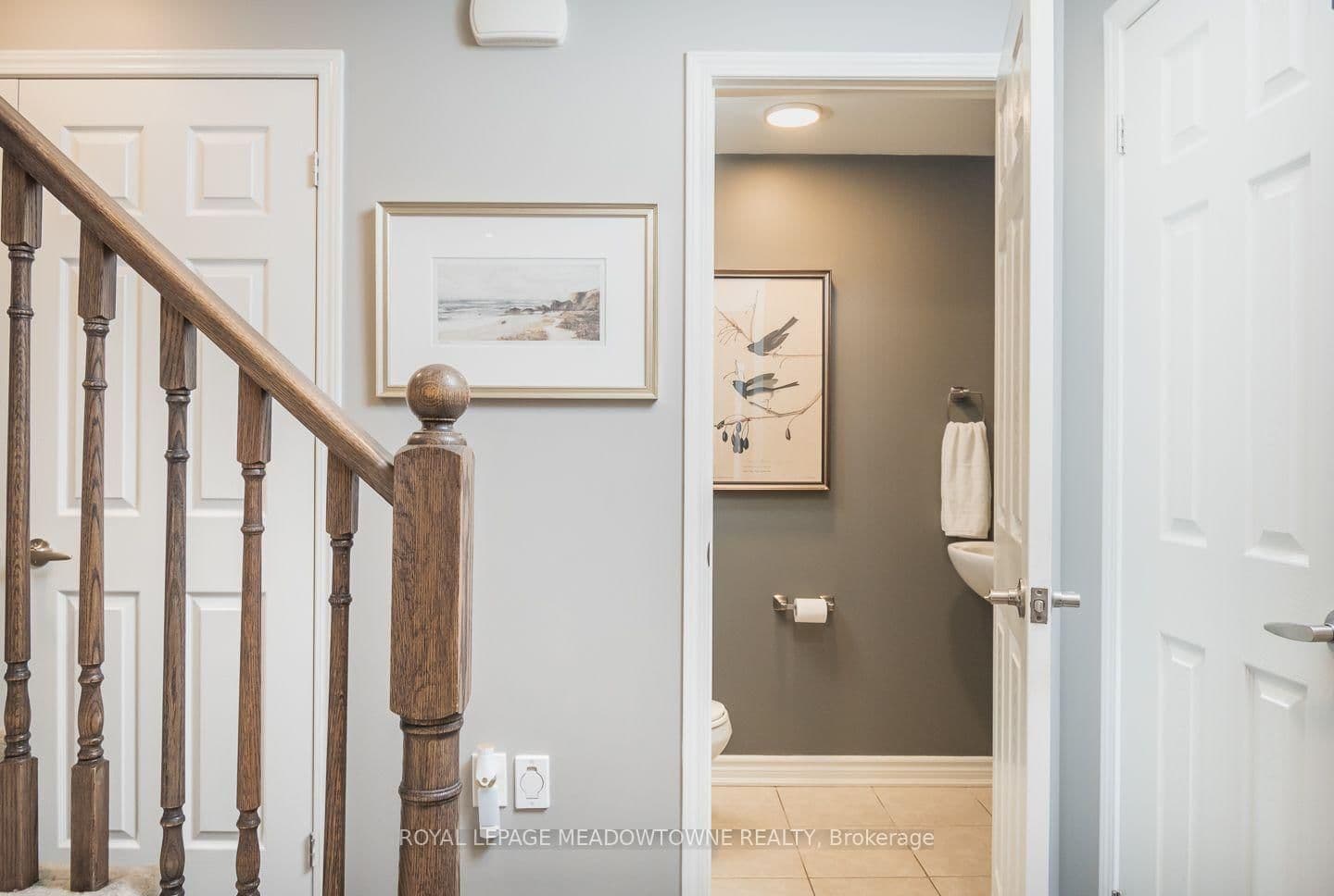 275 Eves Gate thumbnail 19