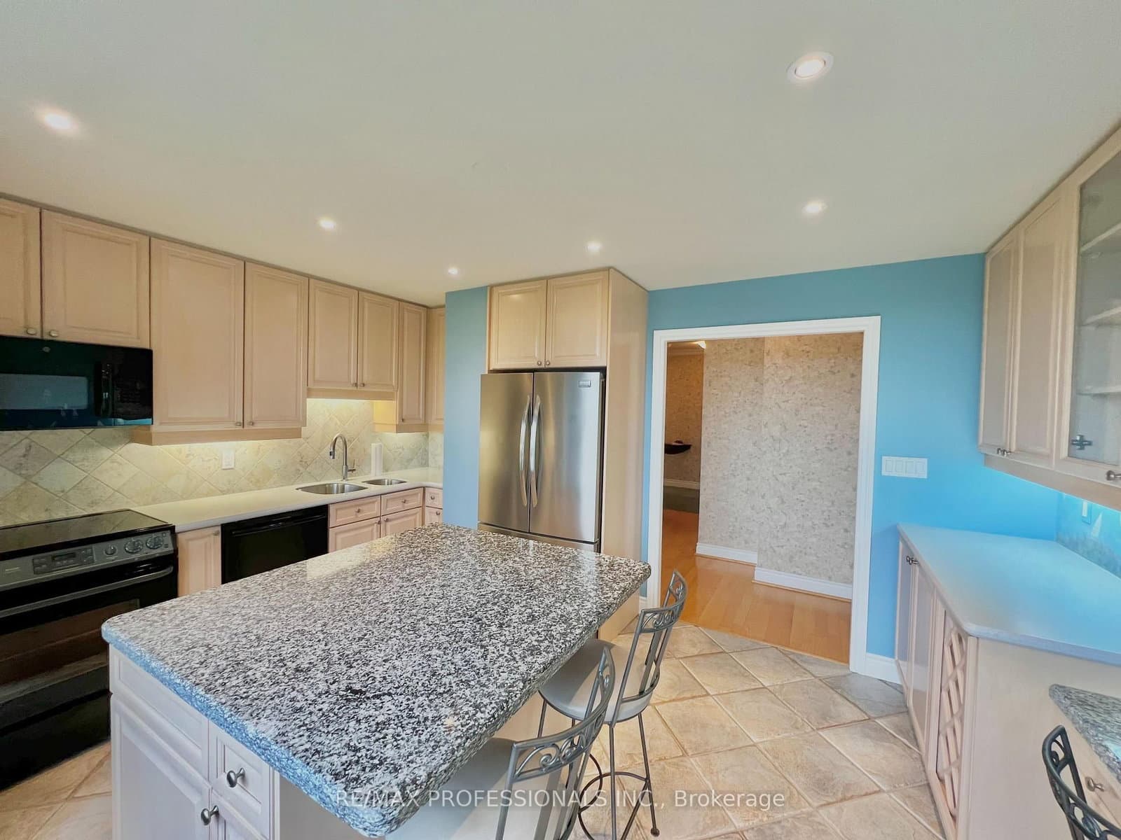 2 Aberfoyle Crescent, Unit 907 thumbnail 7