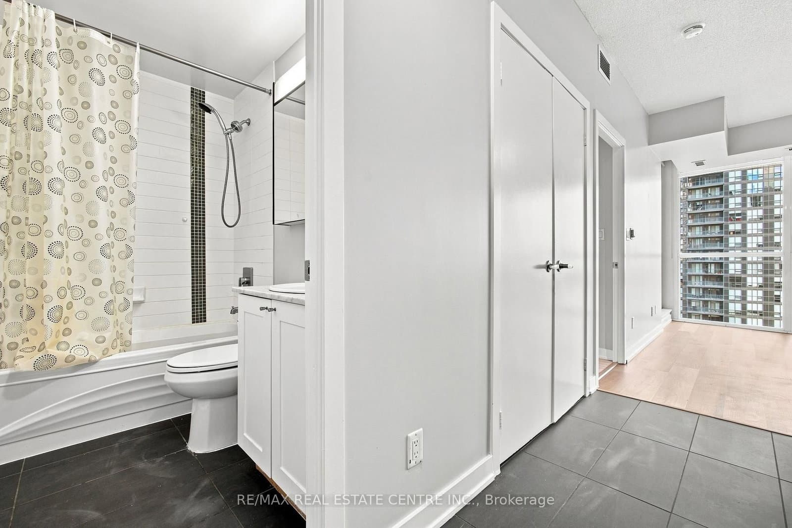 4065 Brickstone Mews, Unit 1103 thumbnail 7