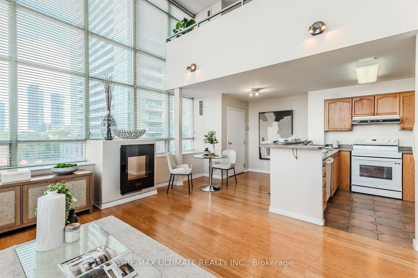 300 Manitoba Street, Unit 301 thumbnail 32