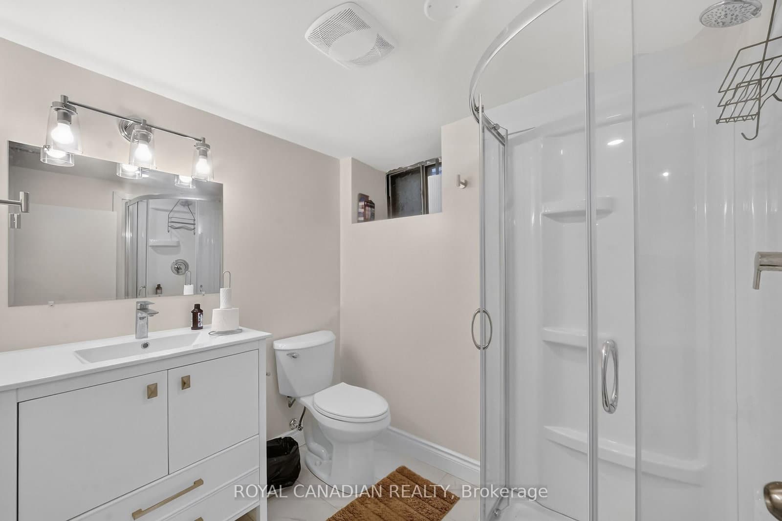 2538 St Clair Avenue W thumbnail 34
