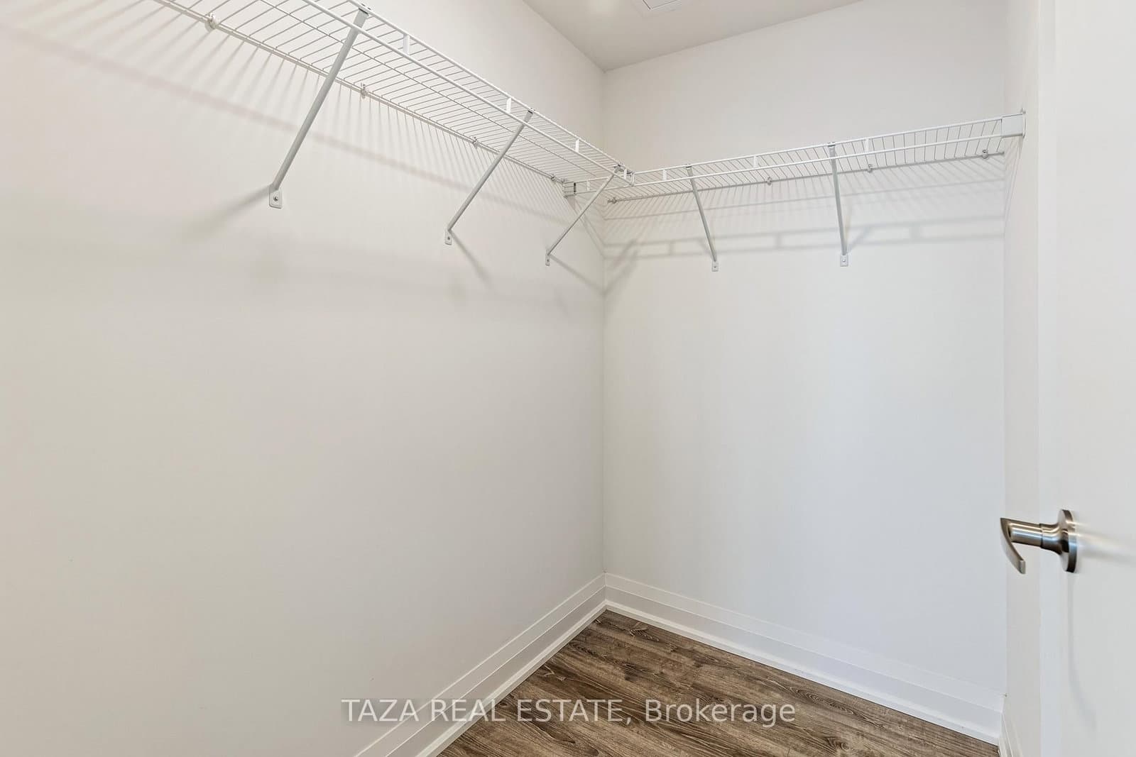 30 Gibbs Road, Unit 2009 thumbnail 15