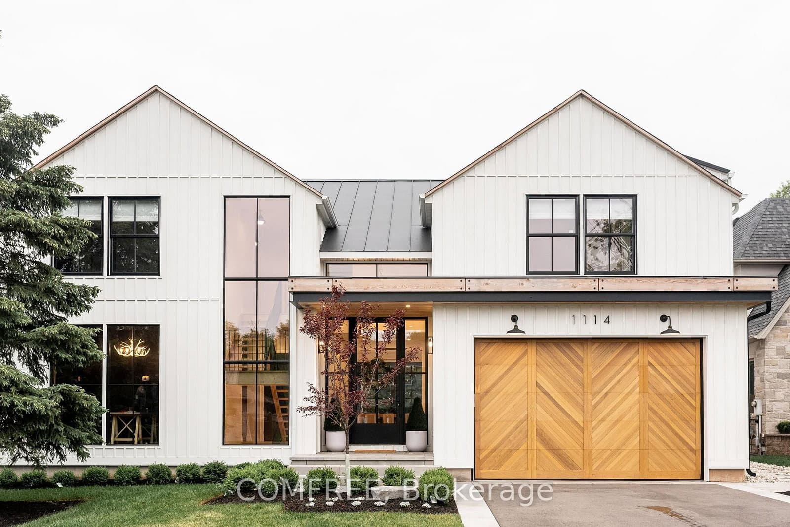 1114 TRUMAN Avenue - Image 1