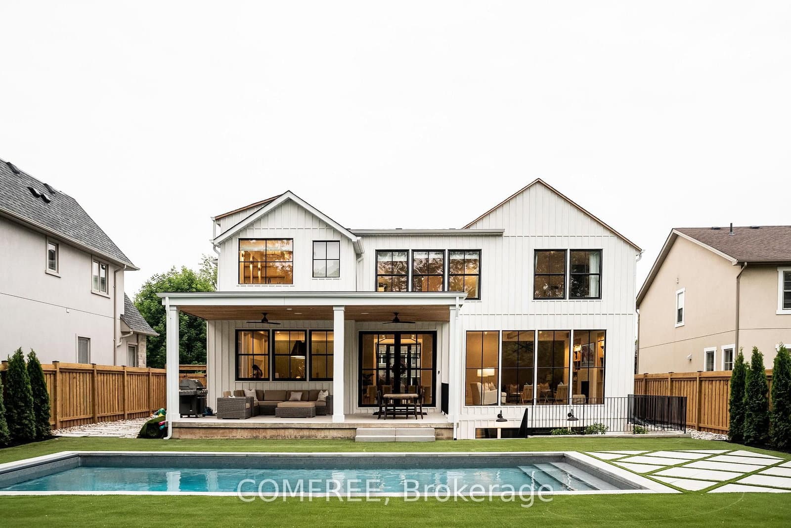 1114 TRUMAN Avenue thumbnail 2