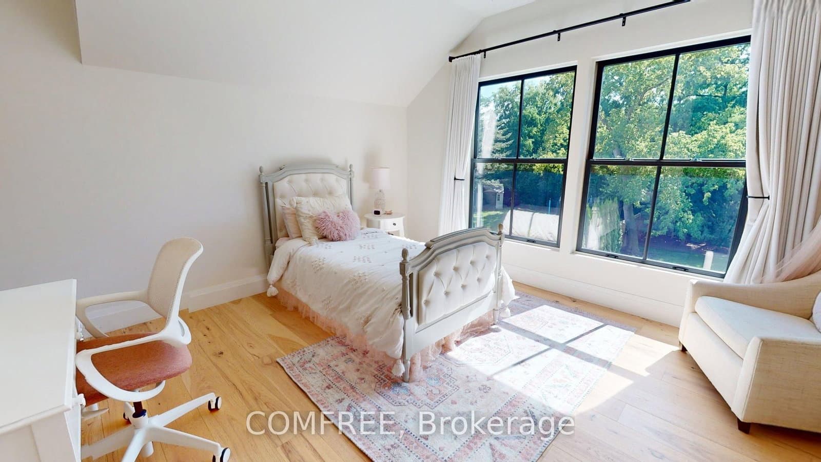 1114 TRUMAN Avenue thumbnail 30