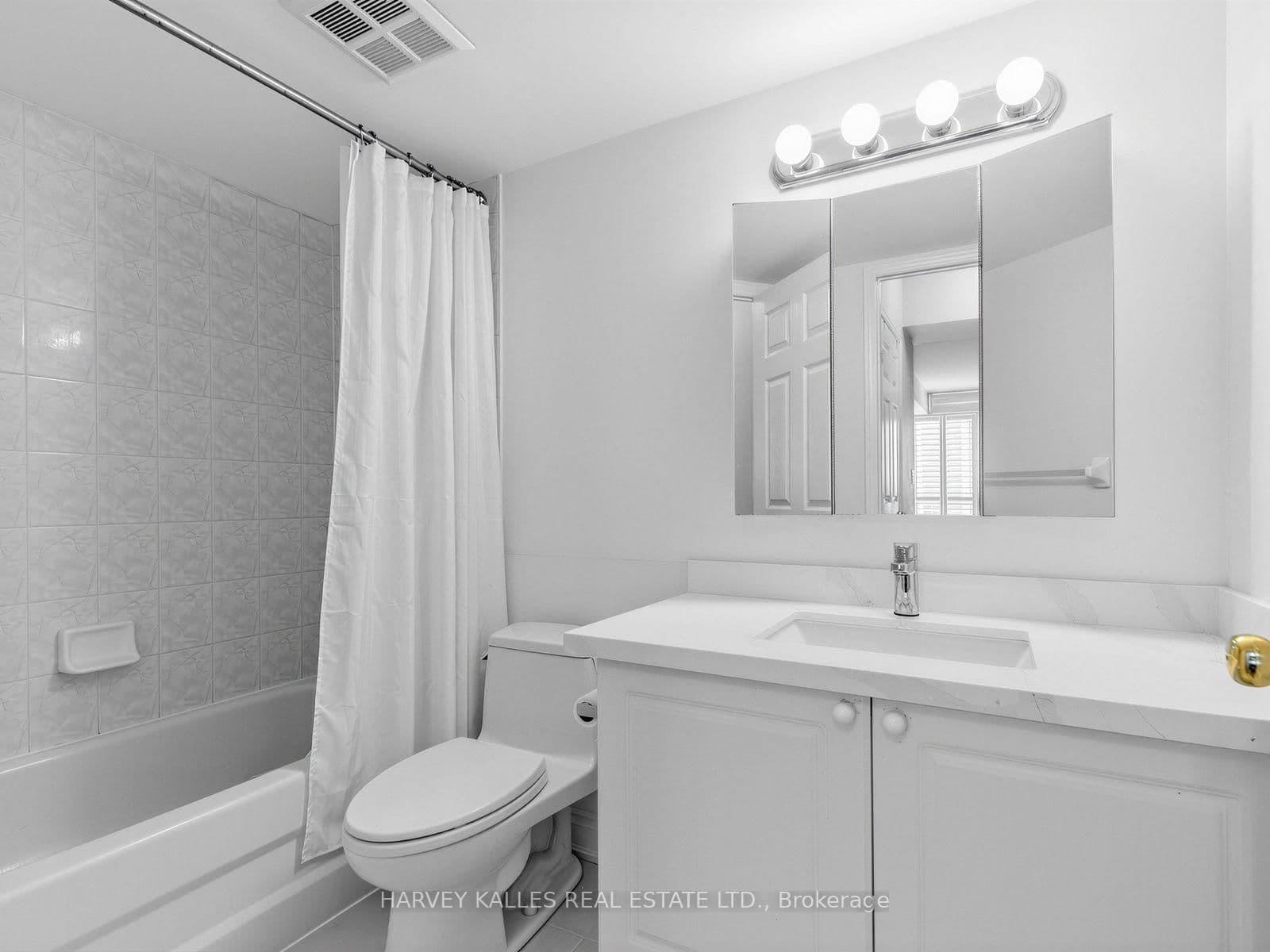 190 Manitoba Street, Unit 904 thumbnail 17