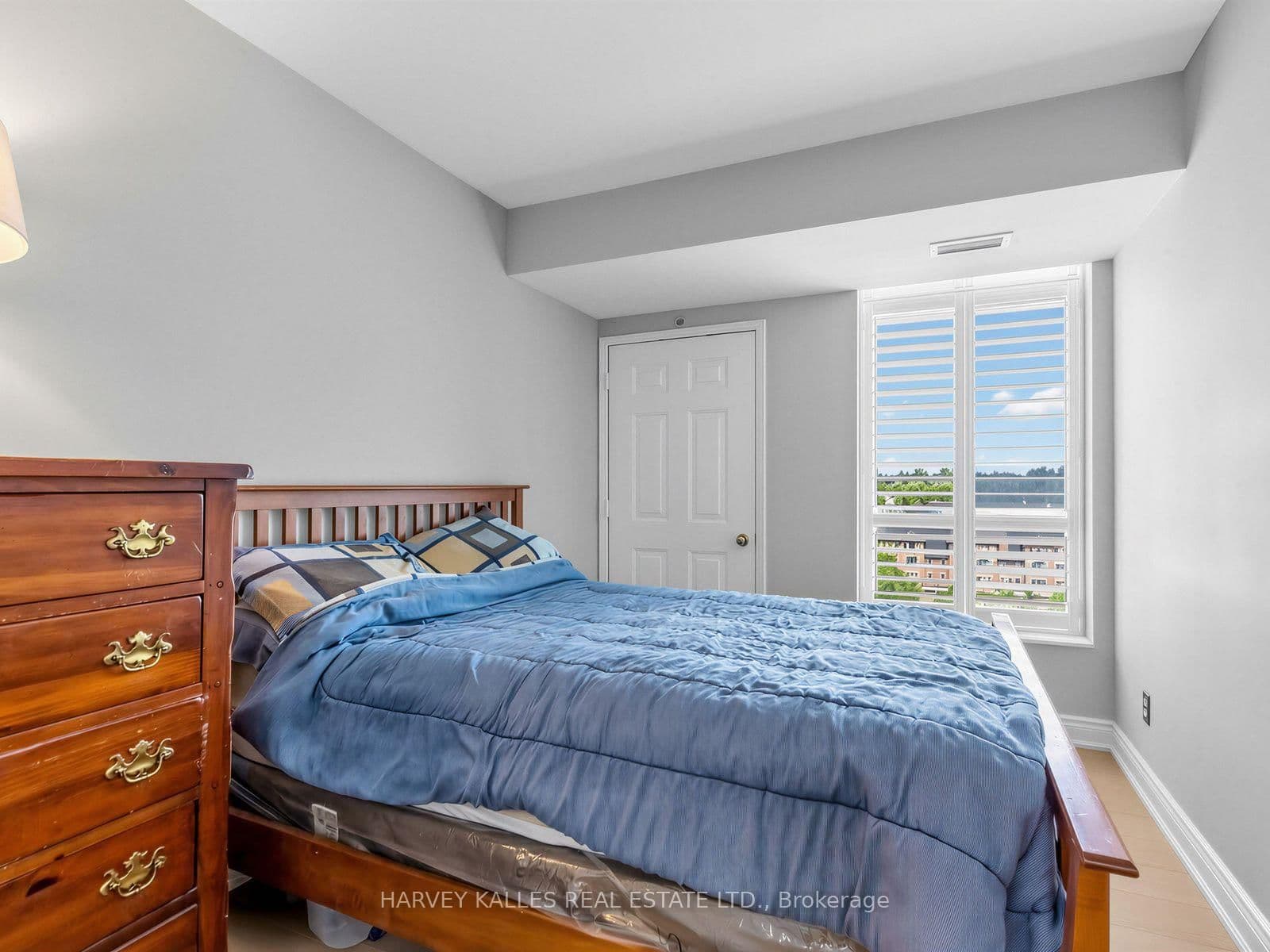 190 Manitoba Street, Unit 904 thumbnail 18