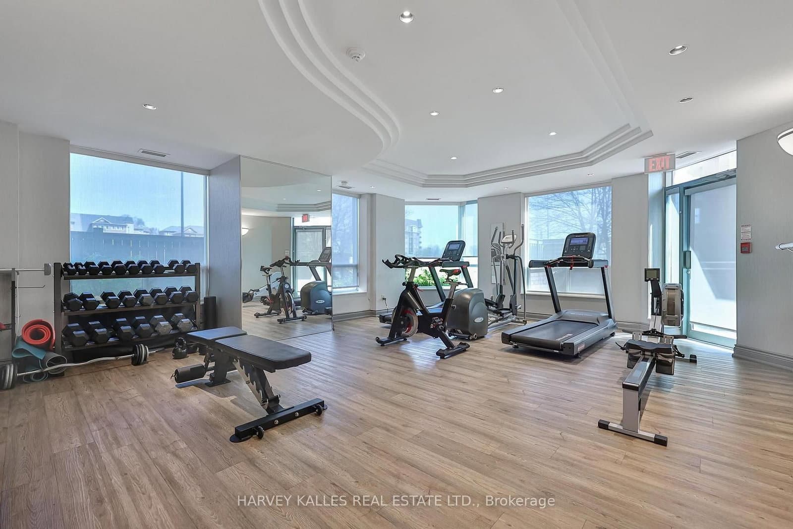 190 Manitoba Street, Unit 904 thumbnail 22