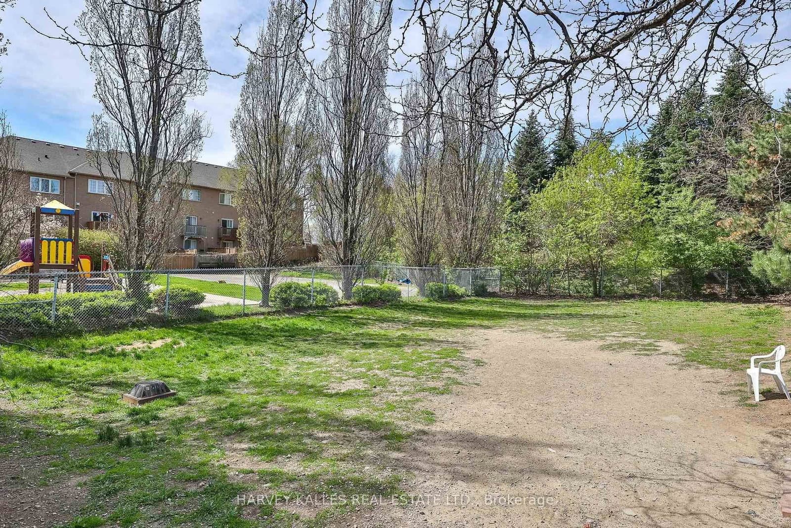 190 Manitoba Street, Unit 904 thumbnail 25
