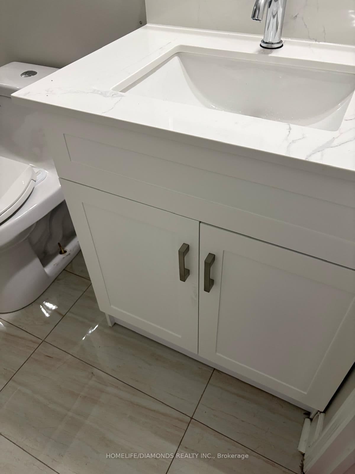 60 Fairwood Circle, Unit 149 thumbnail 11