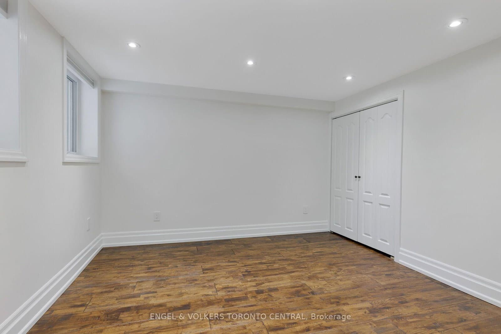 769 Annamore Road thumbnail 23