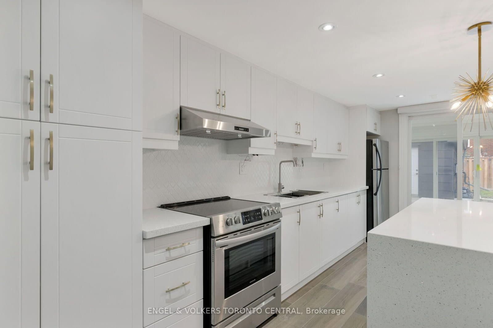 769 Annamore Road thumbnail 28