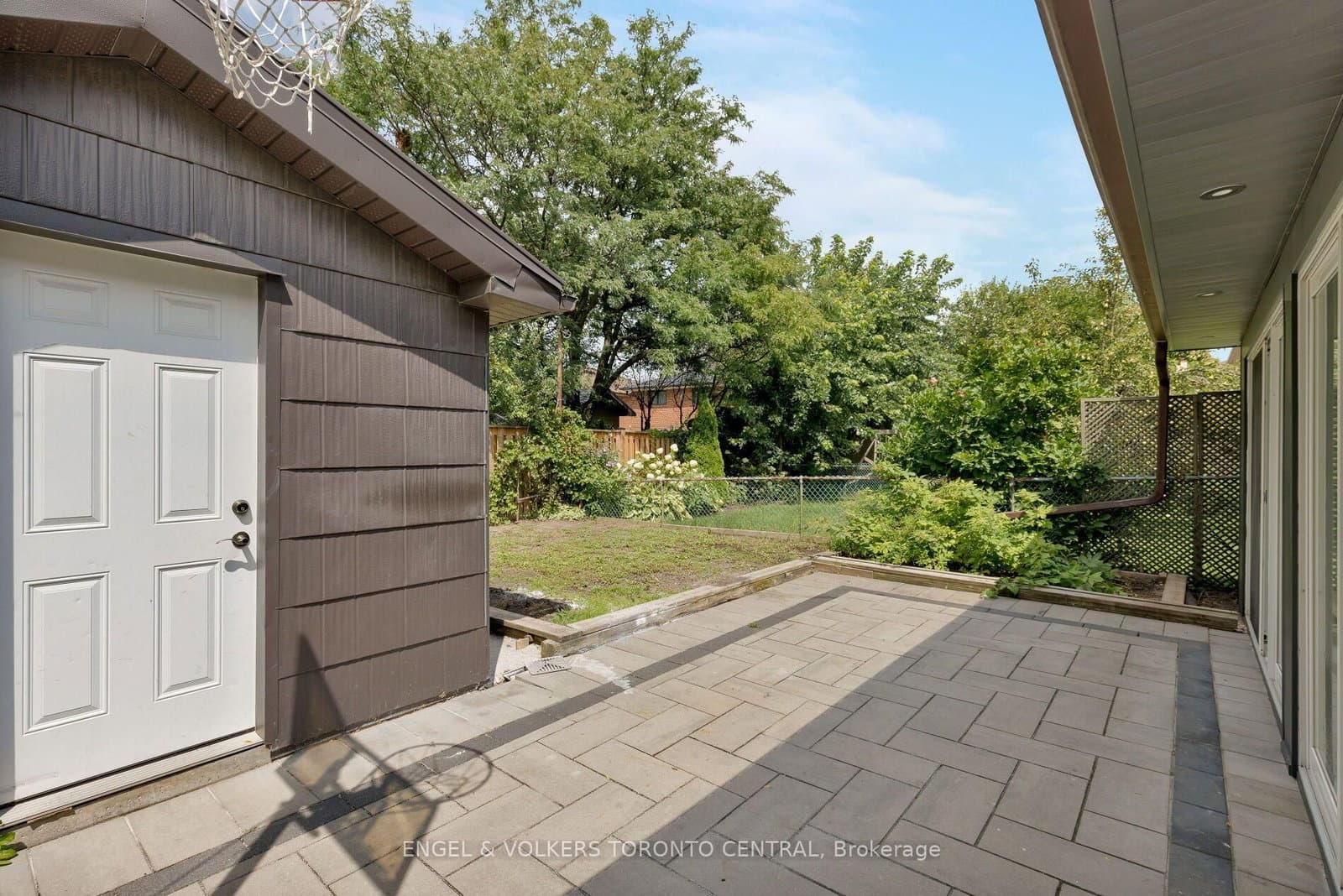 769 Annamore Road thumbnail 38