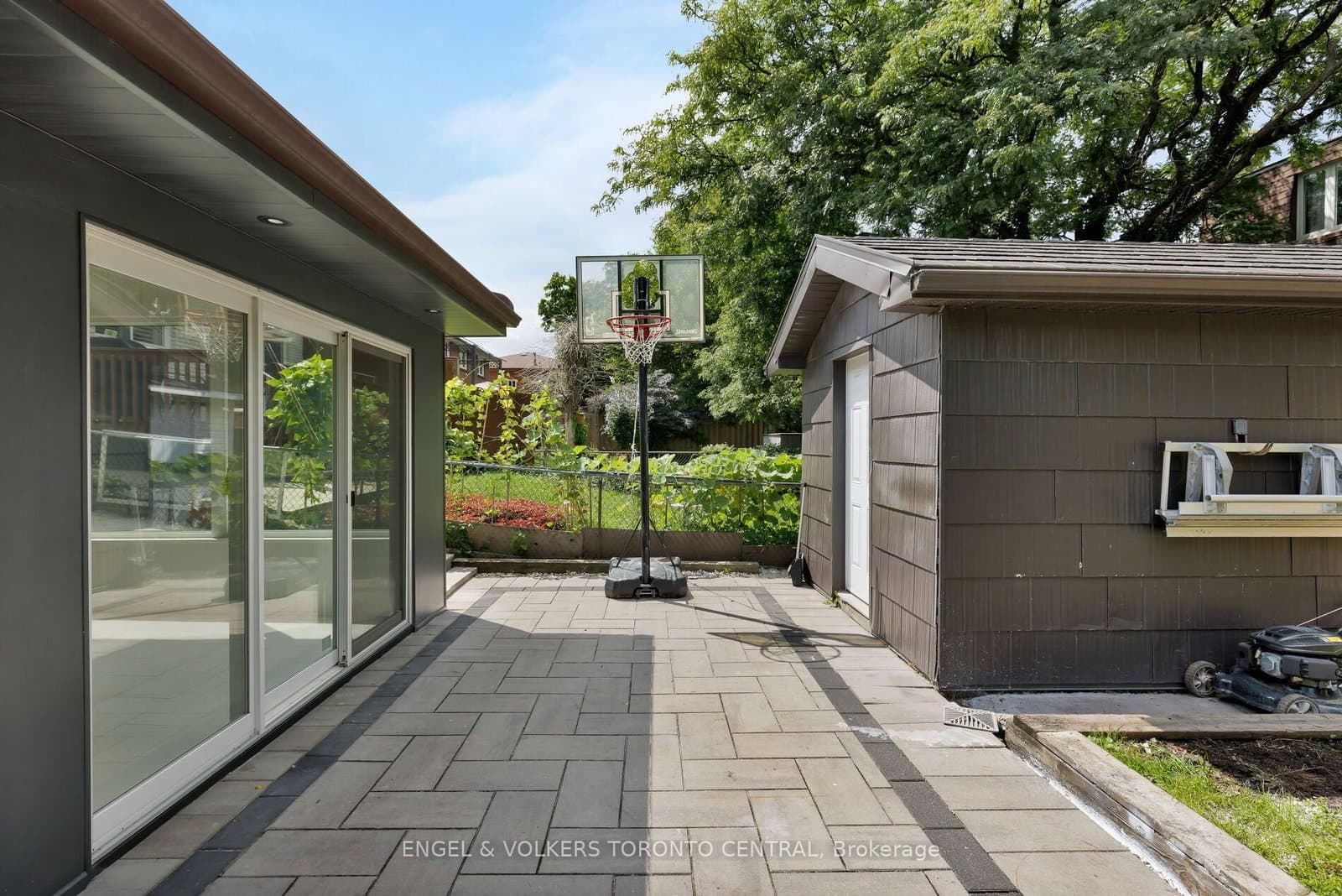 769 Annamore Road thumbnail 39