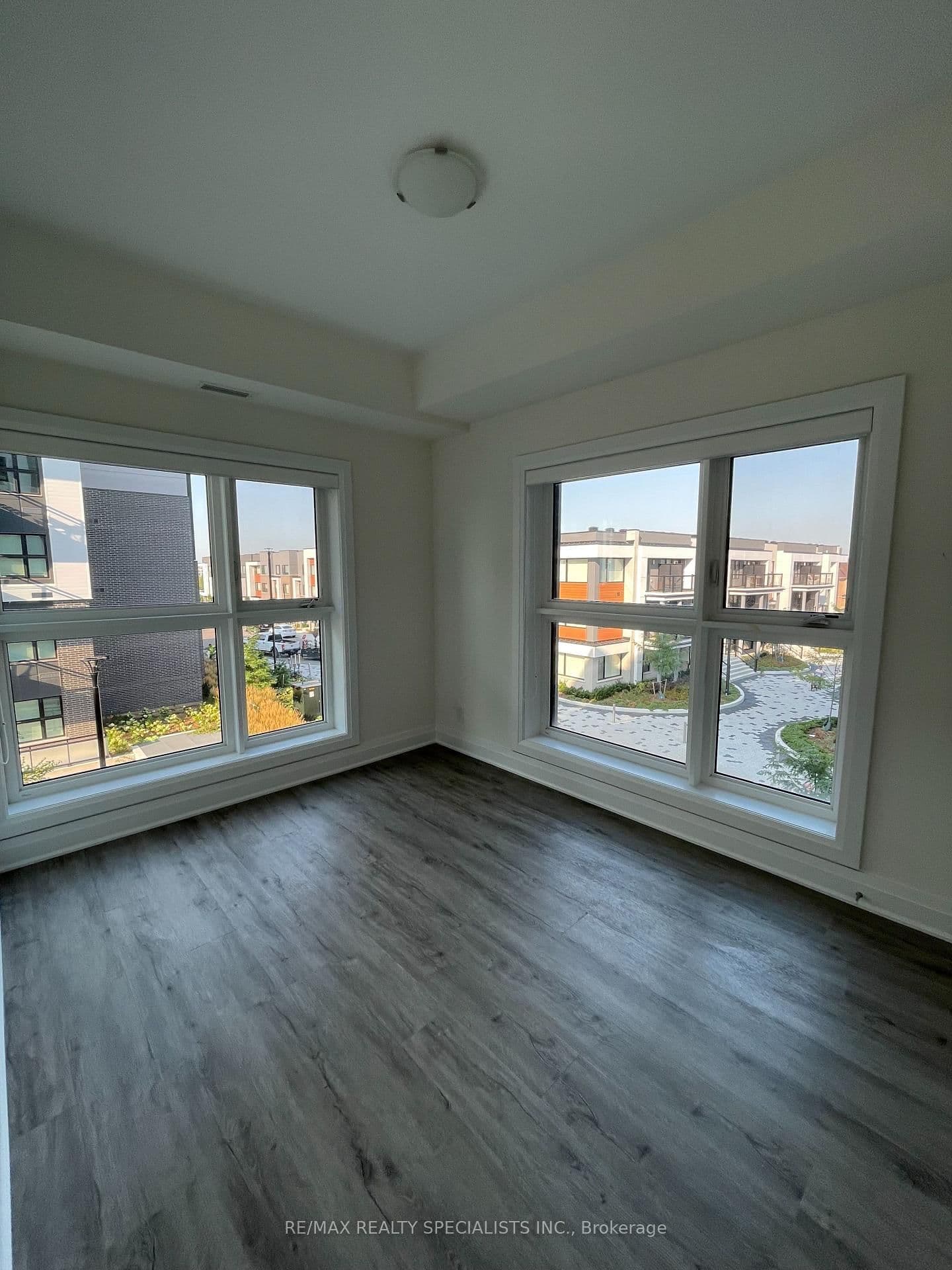 128 Grovewood Common, Unit 329 thumbnail 4