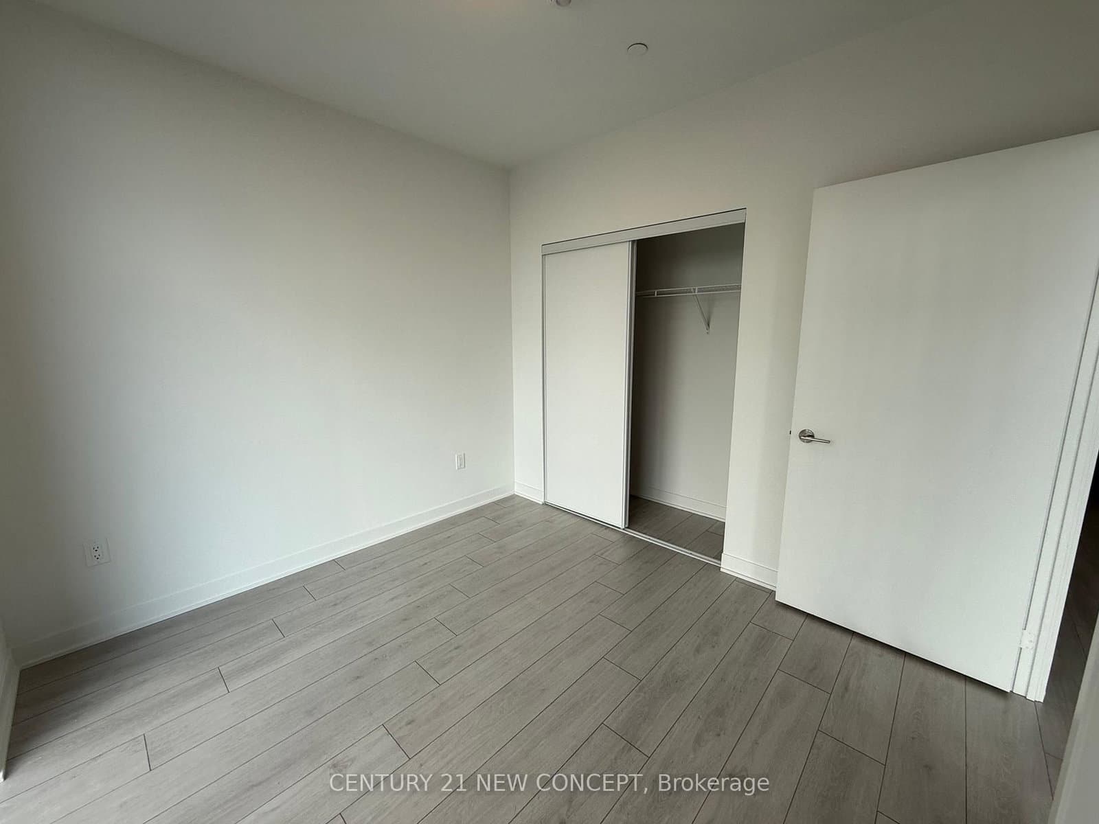 260 Malta Avenue, Unit 712 thumbnail 8