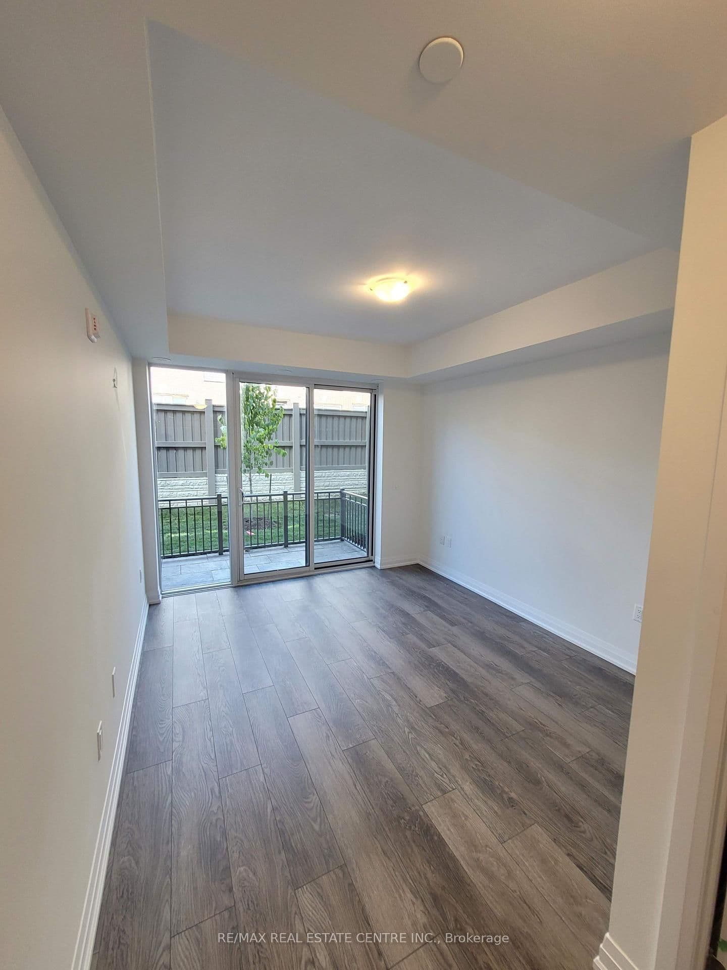 75 Attmar Drive, Unit 140 thumbnail 21
