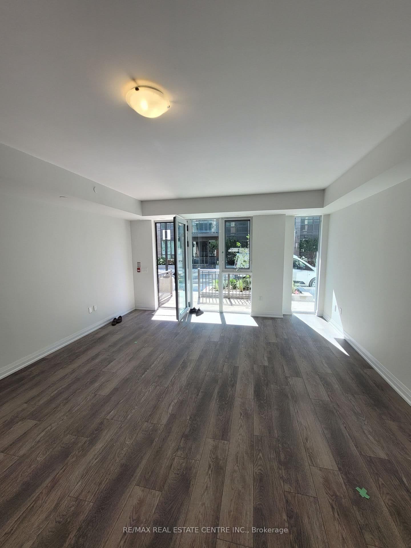 75 Attmar Drive, Unit 140 thumbnail 3