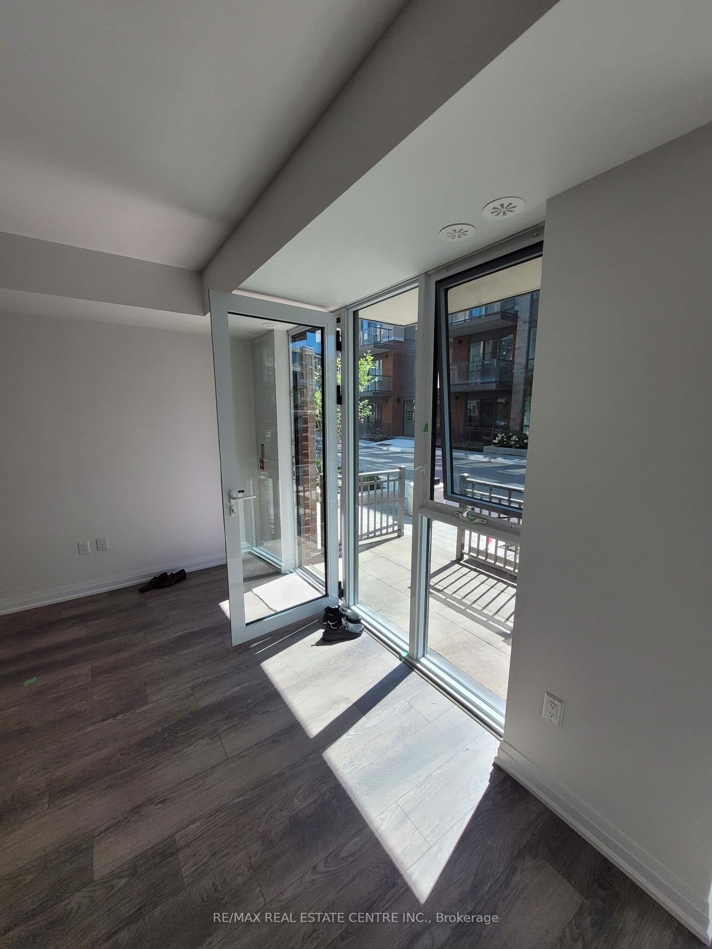 75 Attmar Drive, Unit 140 thumbnail 5