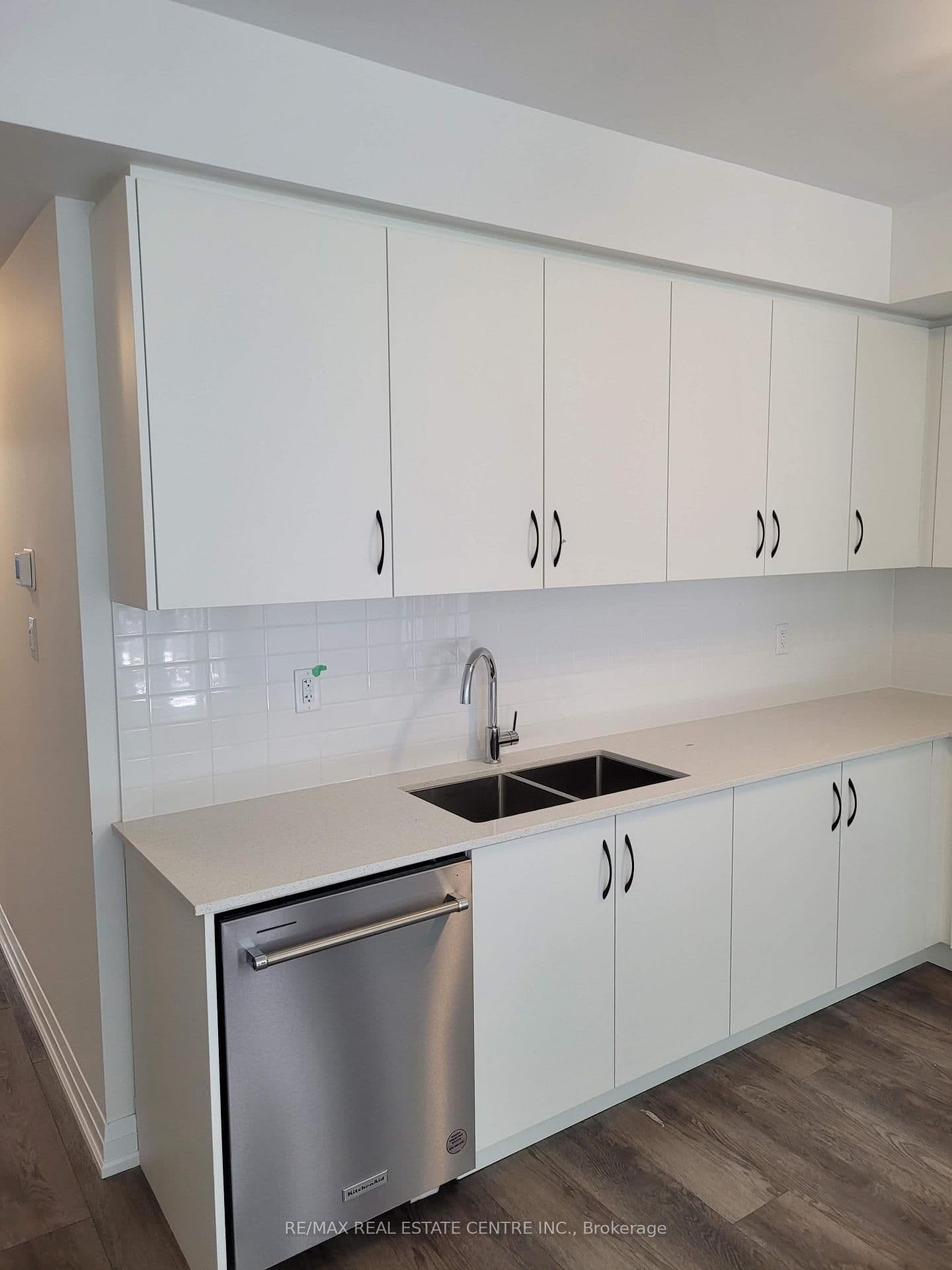 75 Attmar Drive, Unit 140 thumbnail 9