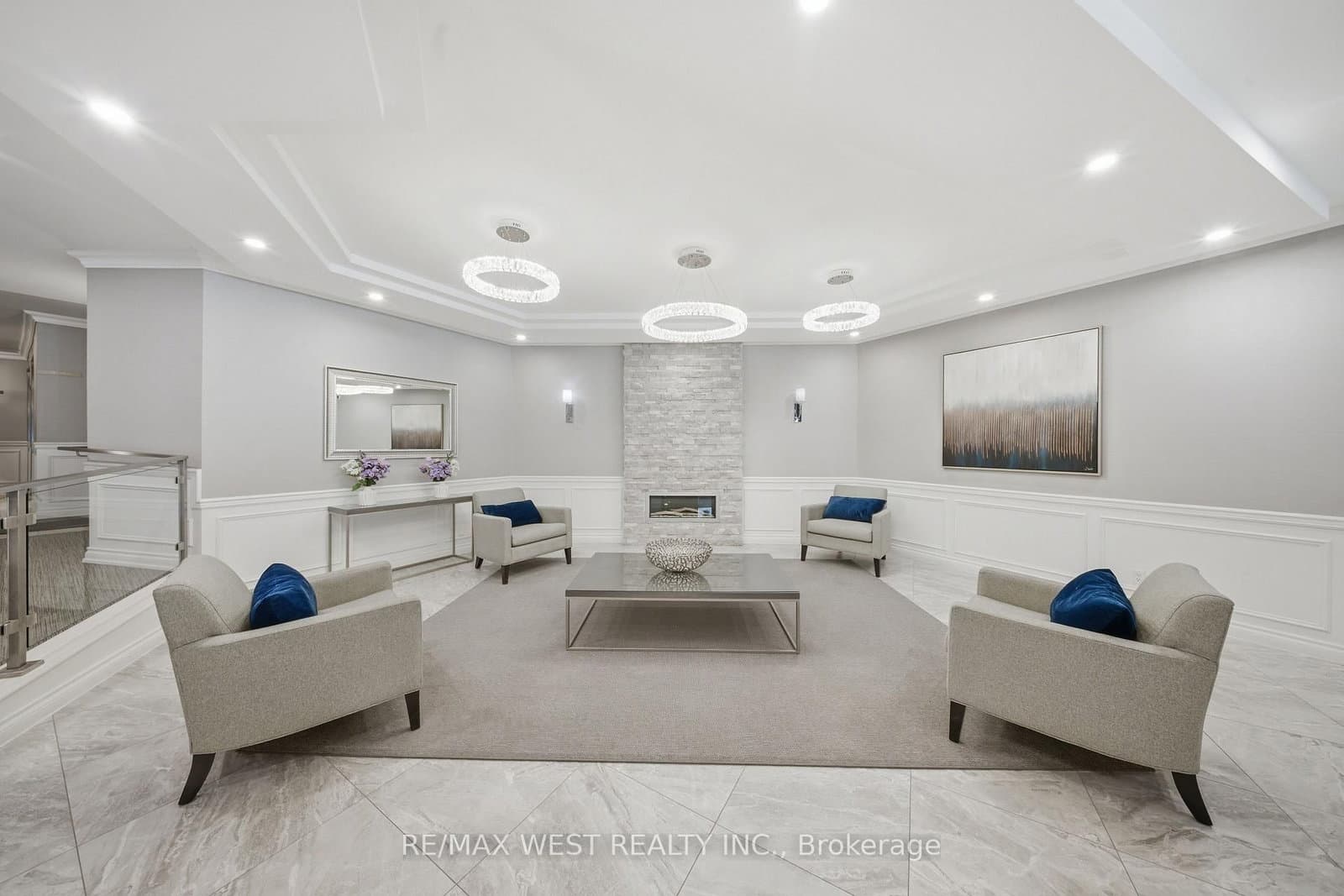 1300 Bloor Street, Unit 504 thumbnail 2